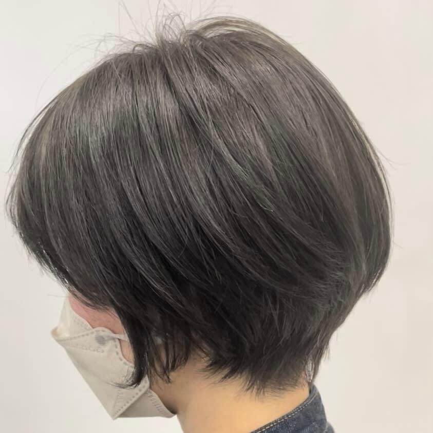 LUCK 本厚木【ラックホンアツギ】のスタイル紹介。白髪ぼかし/白髪染め/ハイライト/グレイカラー/オージュア