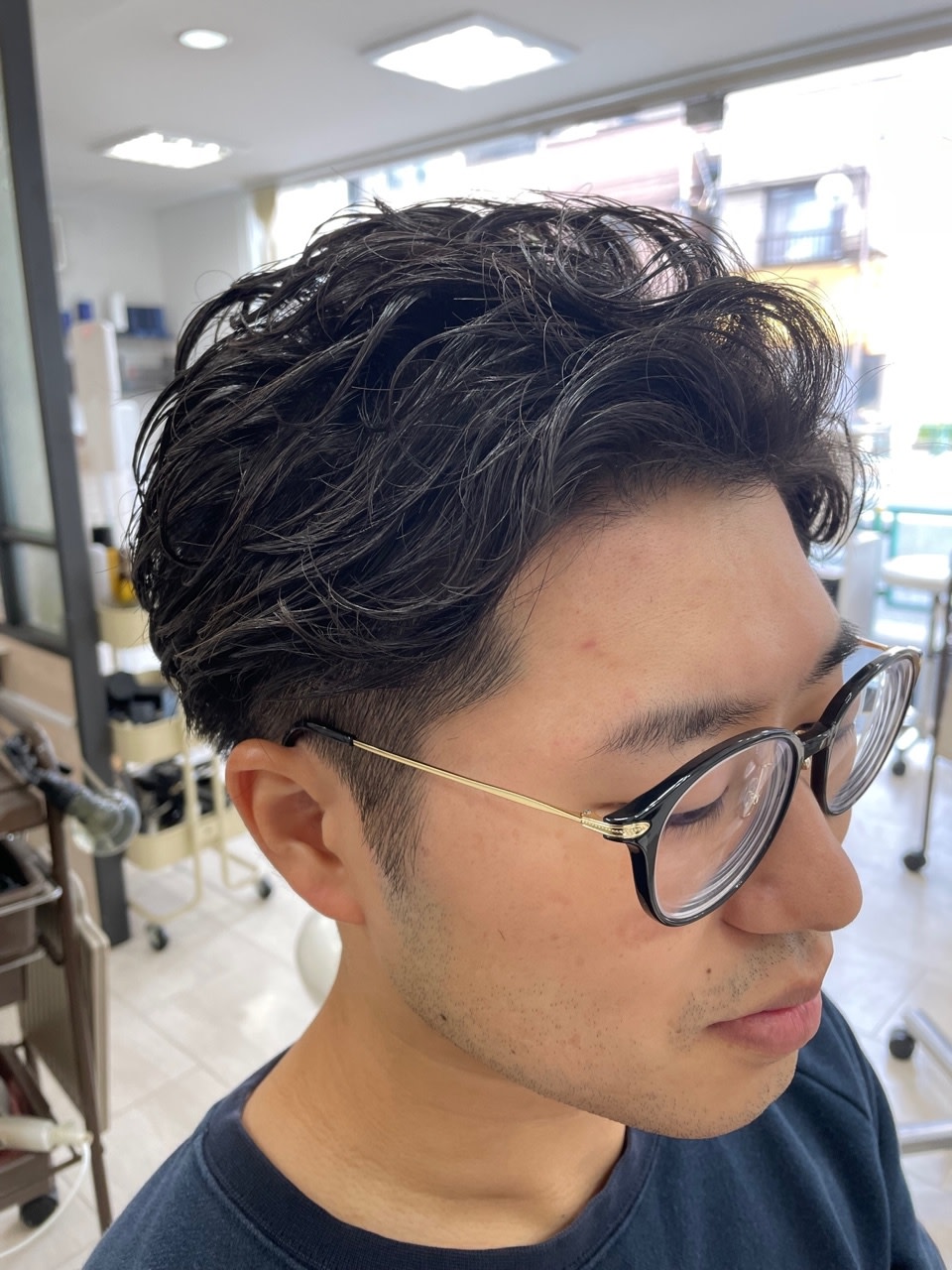 HAIR MAKE NEWYORK 千駄木店【ヘアー メイク ニューヨーク センダギテン】のスタイル紹介。ビジネスパーマ