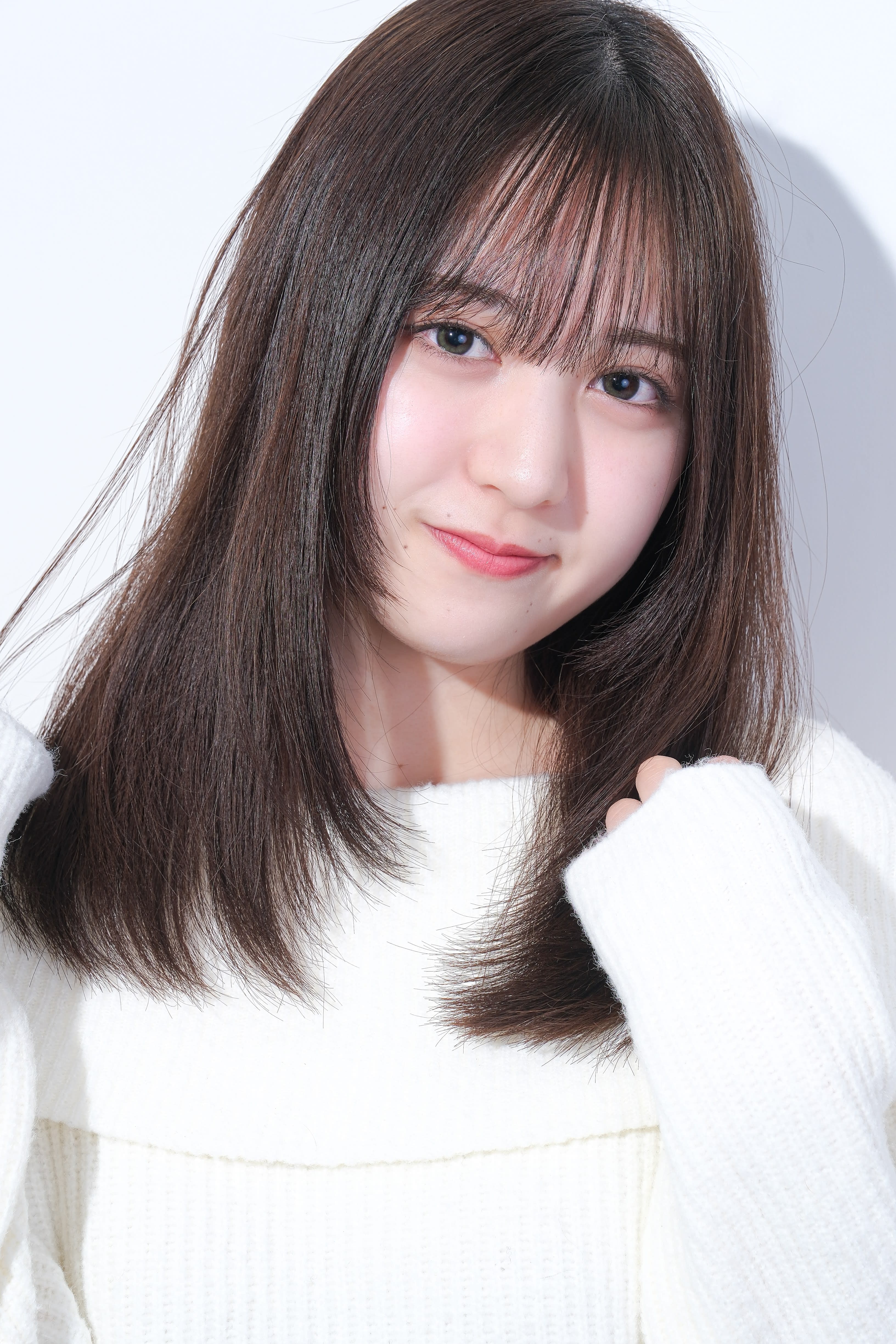 in'dex hair 錦糸町店【インデックスヘアキンシチョウテン】のスタイル紹介。髪質改善グレージュカラーカーキベージュレイヤーロング錦糸町