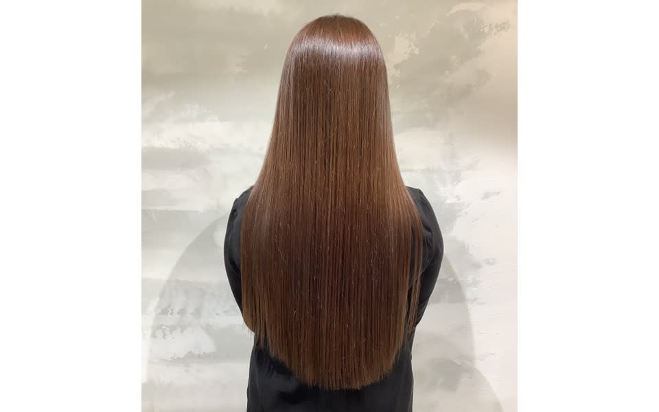 hairmake＆design Axe-l【ヘアメイクアンドデザイン アクセル】のスタイル紹介。Axe-l×ロング