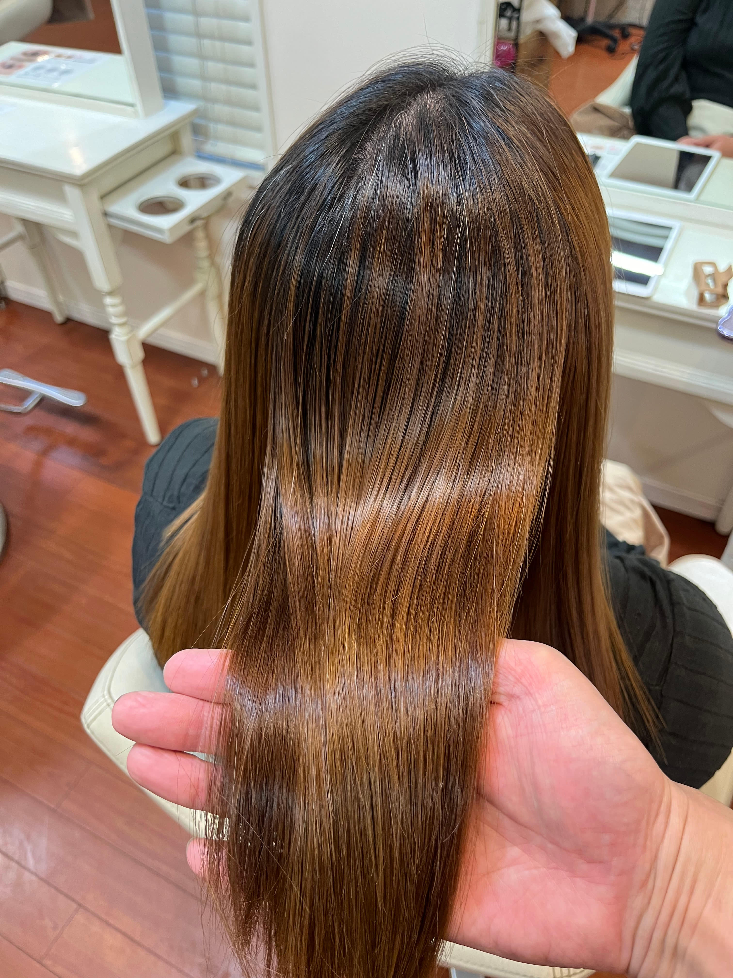 hair&spa an contour【ヘアーアンドスパ アン コントゥール】のスタイル紹介。髪質改善酸性縮毛矯正