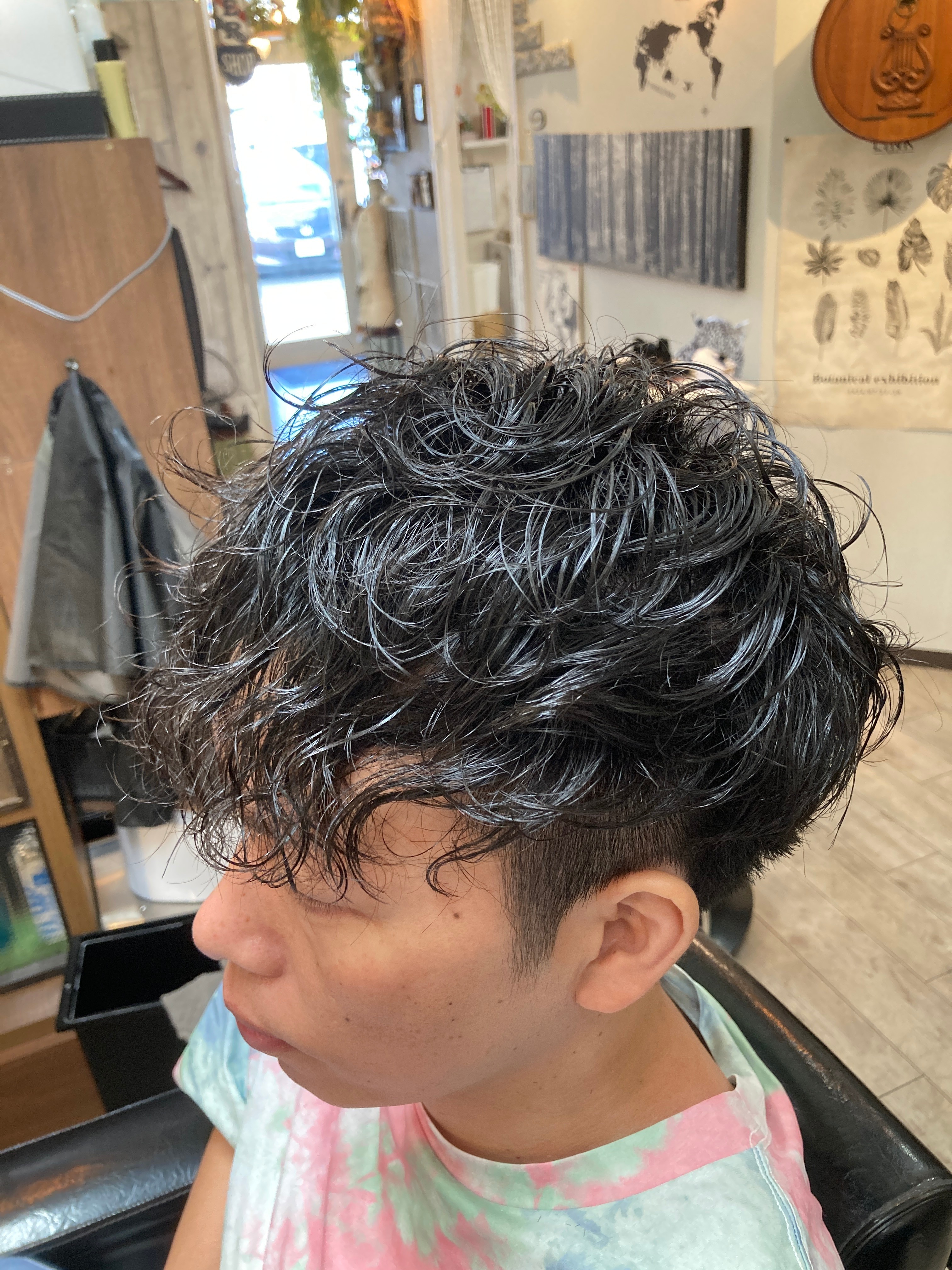 LiNK【リンク】【リンク】のスタイル紹介。波巻きスパイラルパーマ