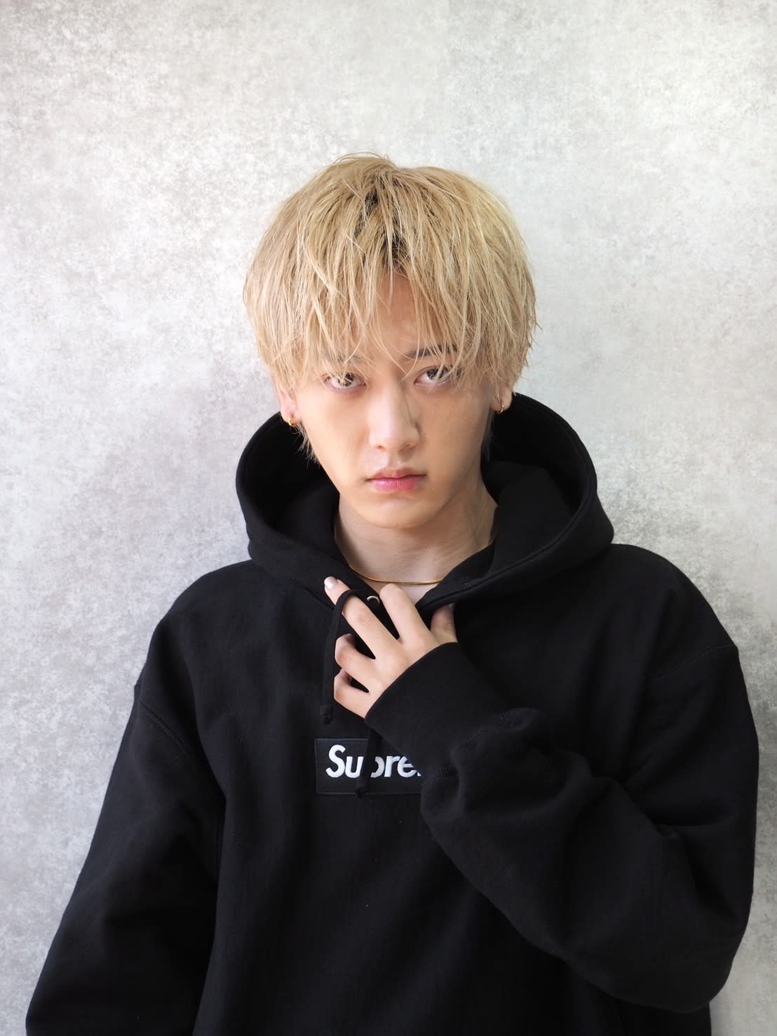 GLOW【グロウ】のスタイル紹介。メンズセンターパート