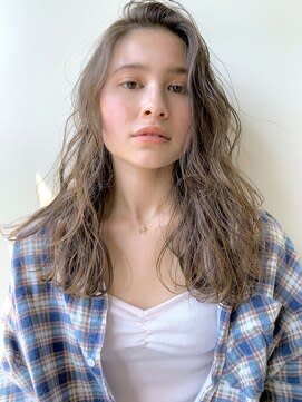 quon 今泉【クオン イマイズミ】のスタイル紹介。quon 今泉×ロング