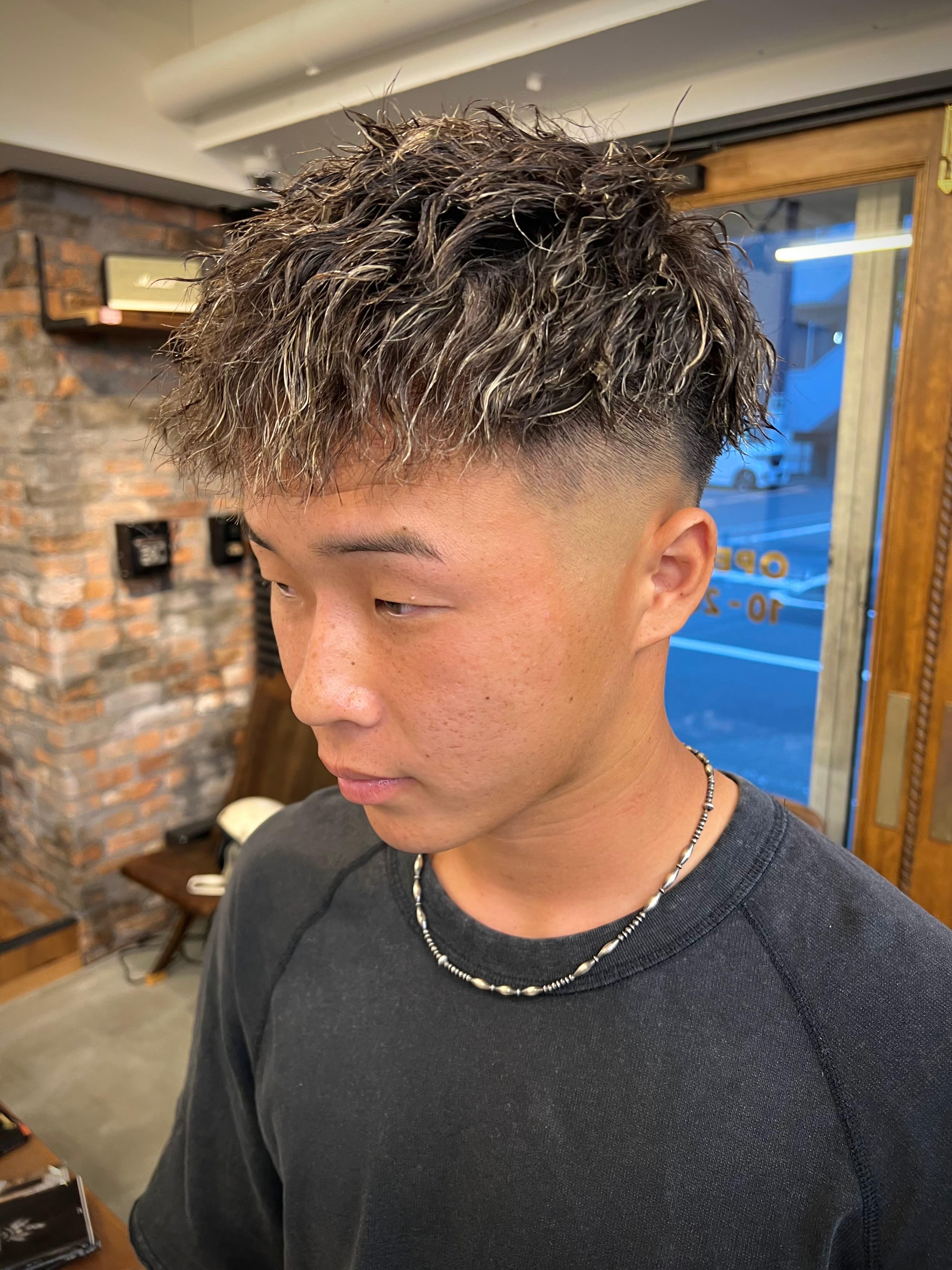 BARBER SHOP THE NUMBER THREE八王子【バーバーショップザナンバースリーハチオウジ】のスタイル紹介。フェード/スキンフェード/メンズカット/メンズパーマ【八王子