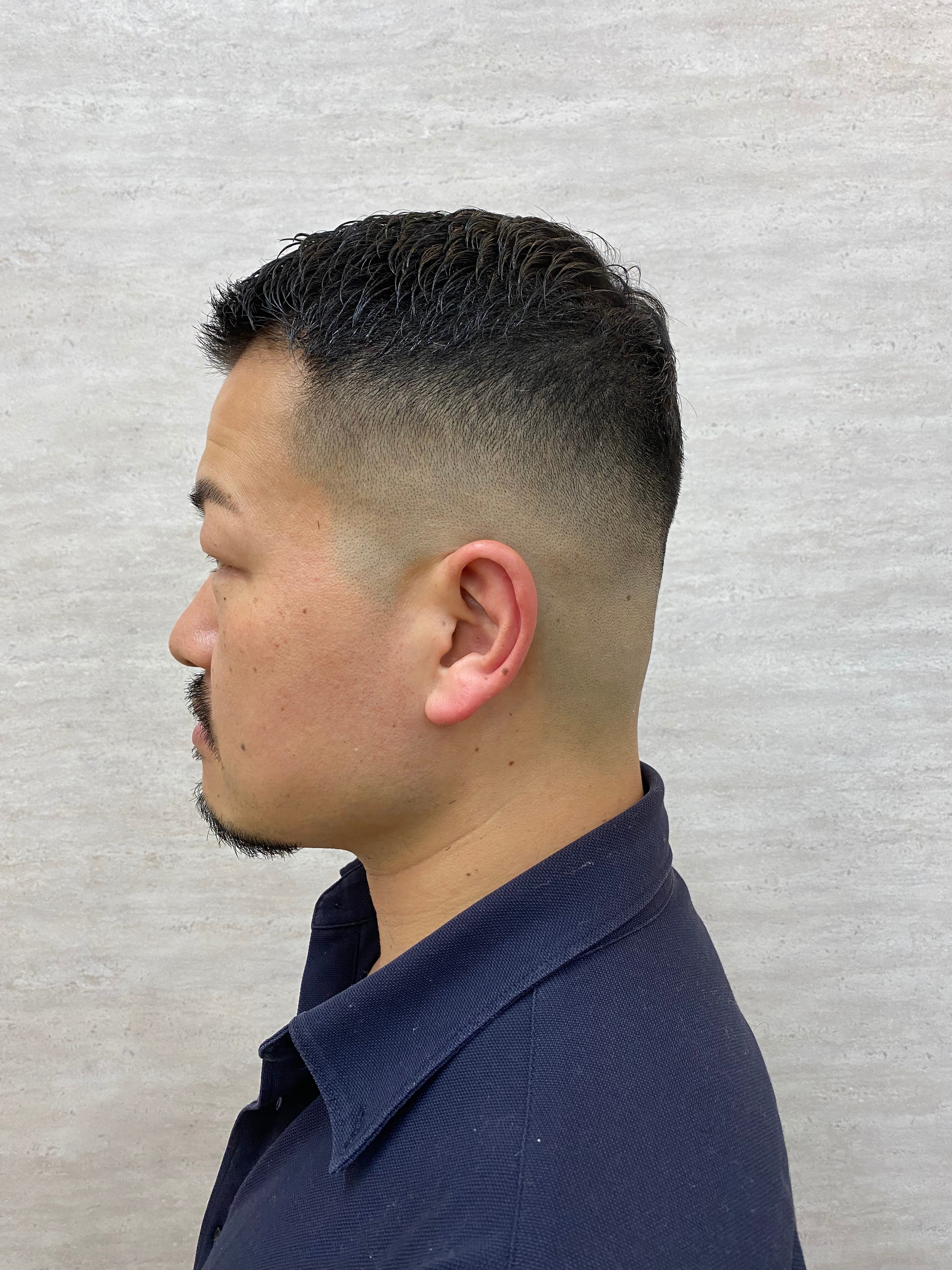 I&I理容店【アヤナイリヨウテン】のスタイル紹介。スキンフェード