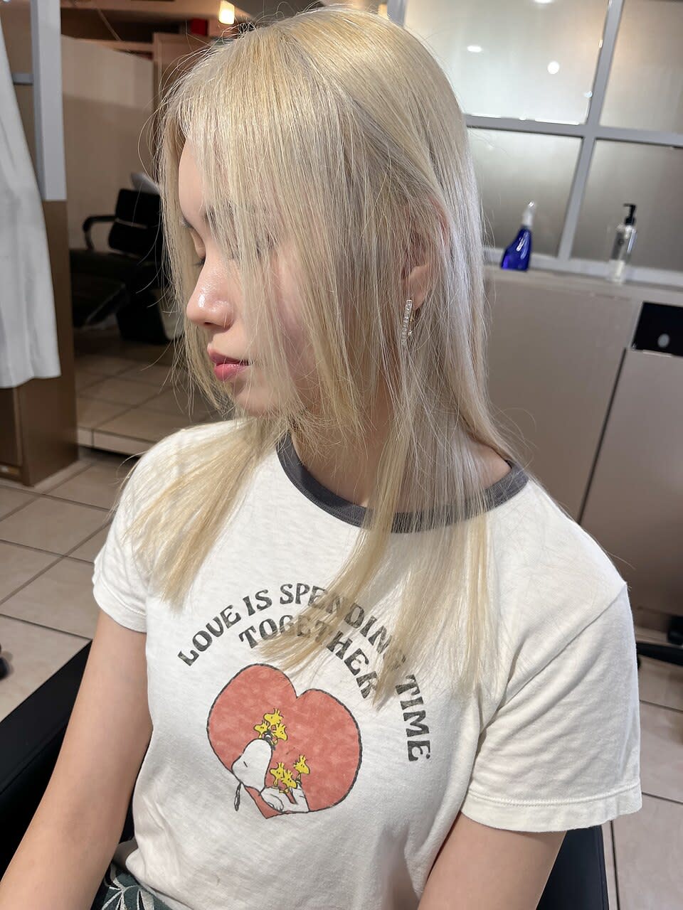 salon de bika【サロン ド ビカ】【サロン ド ビカ】のスタイル紹介。ホワイトブロンド