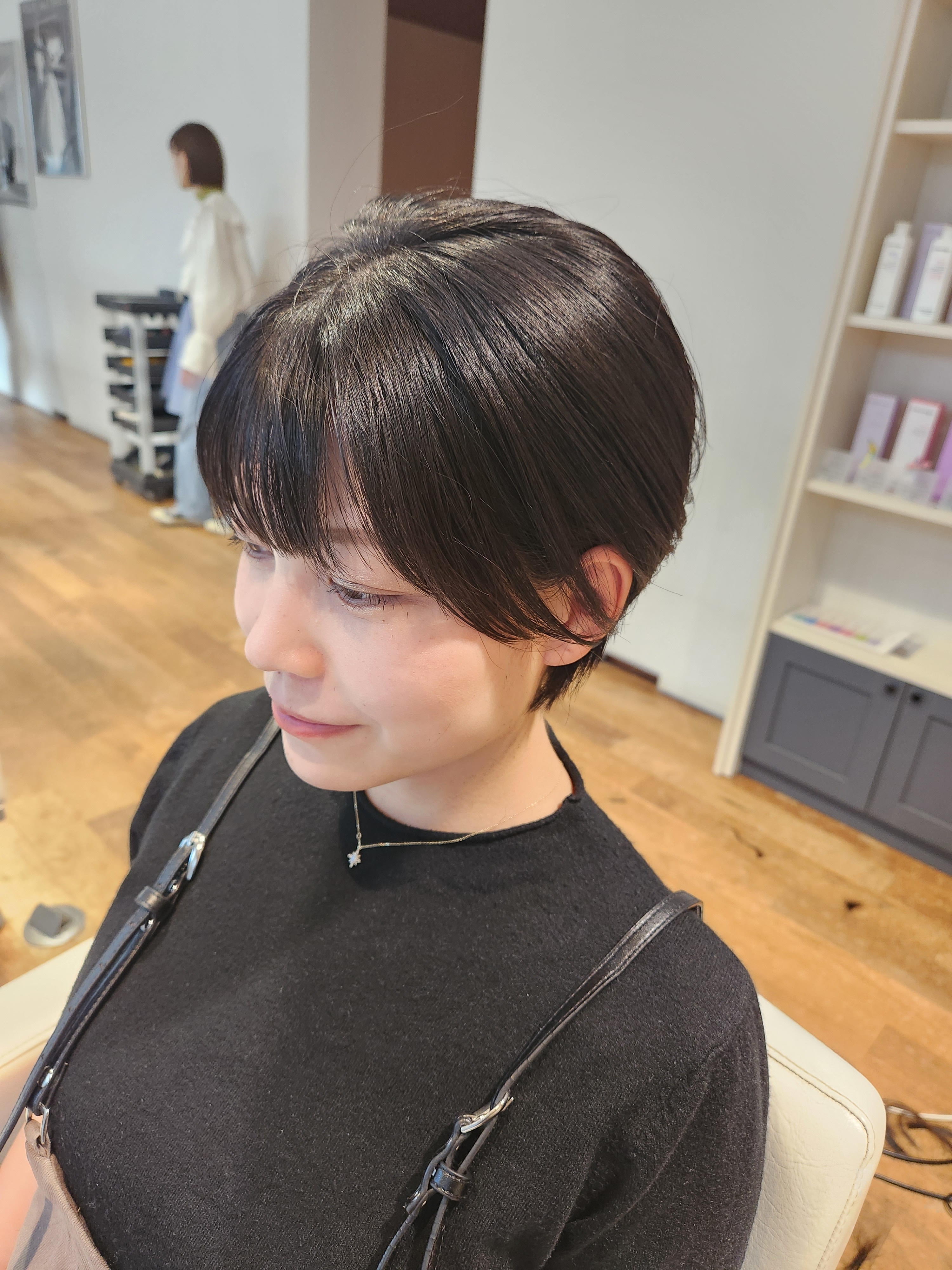 GOTTO eel【ゴット イール】のスタイル紹介。耳かけショートボブ