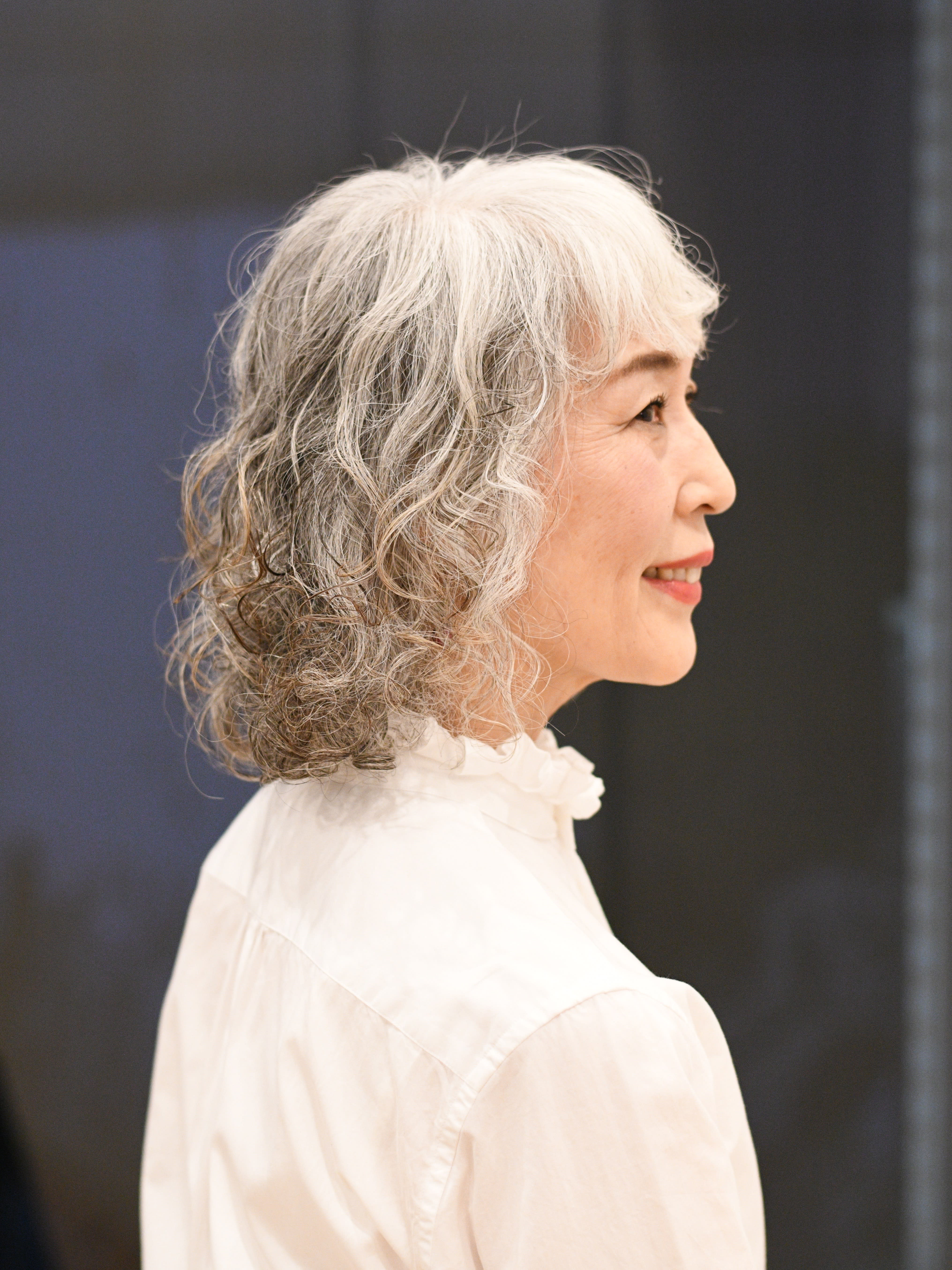 えがお美容室 奈良店【エガオビヨウシツ ナラテン】のスタイル紹介。【えがお美容室 奈良店】50代60代に☆グレイヘアウェーブ