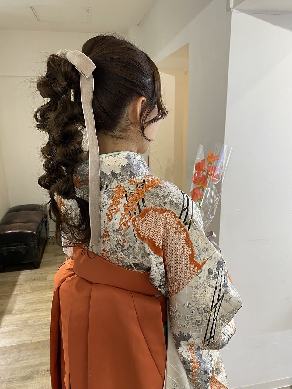 【完全個室サロン】tocca hair&treatment 天神店【トッカ ヘアアンドトリートメント テンジンテン】のスタイル紹介。編み下ろしポニーテール