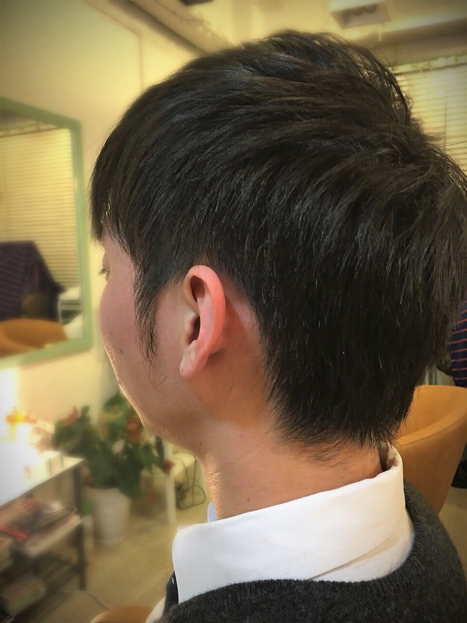 CAVARI【カヴァリ】のスタイル紹介。【CAVARI　心斎橋】短すぎない自然な２ブロックショート