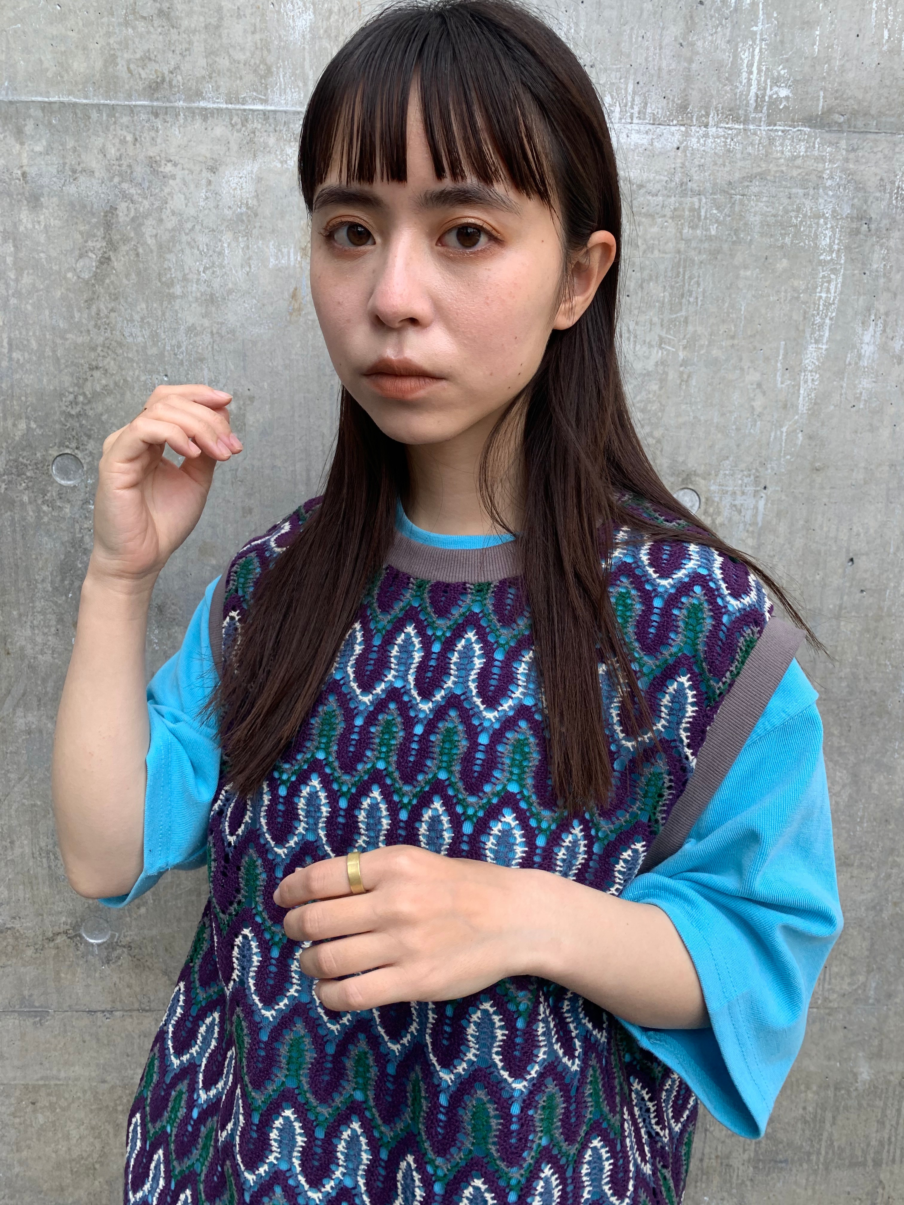 lok 高田馬場【ロク】【ロクタカダノババ】のスタイル紹介。オン眉×ダークトーン　【高田馬場　ロク】