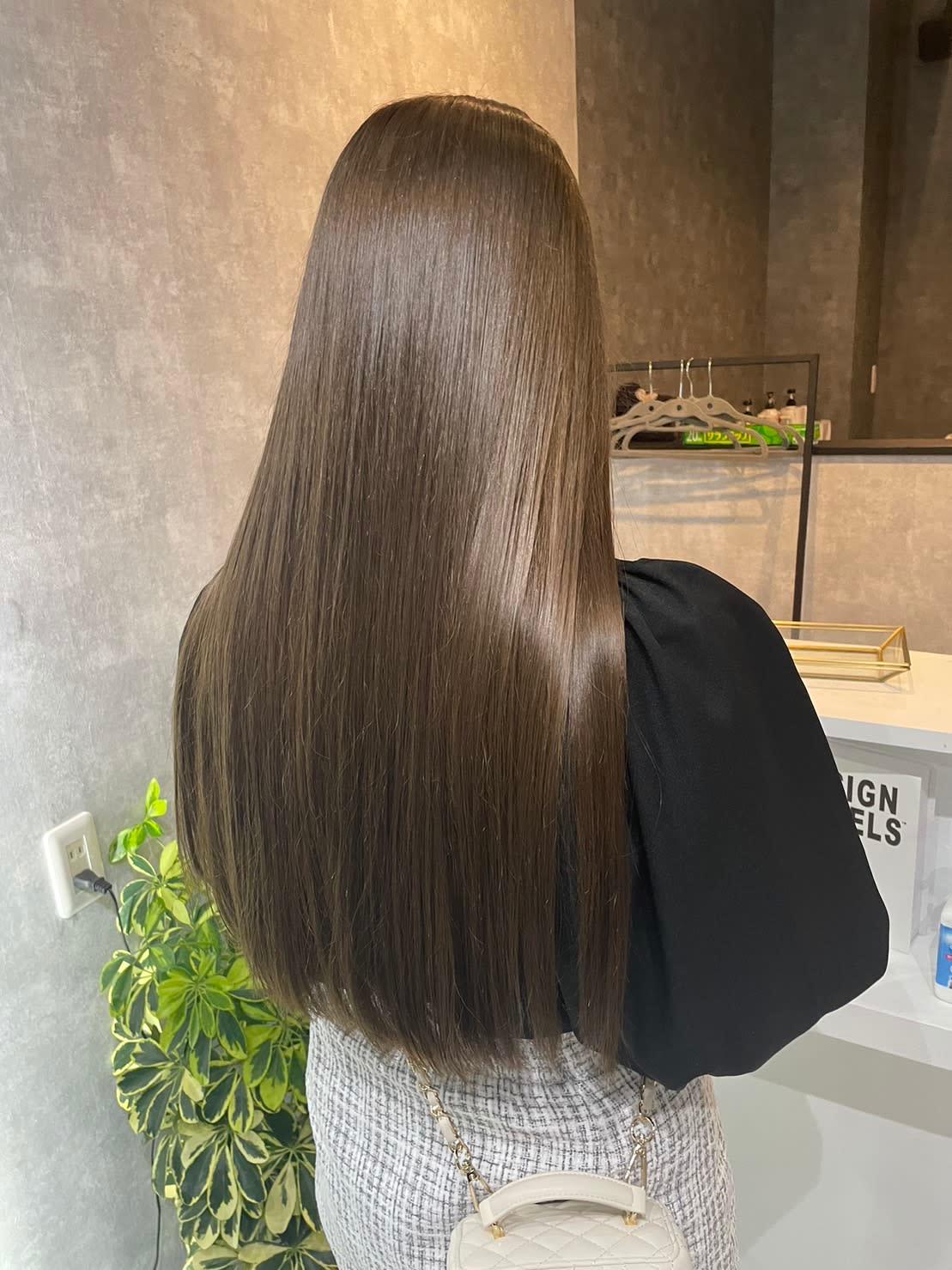 Hair Salon GRANDE Ly【ヘアーサロン グランデ リー】【ヘアー サロン グランデ リー】のスタイル紹介。ブリーチなしグレージュ【ダブルカラー/髪質改善/中川/高畑】