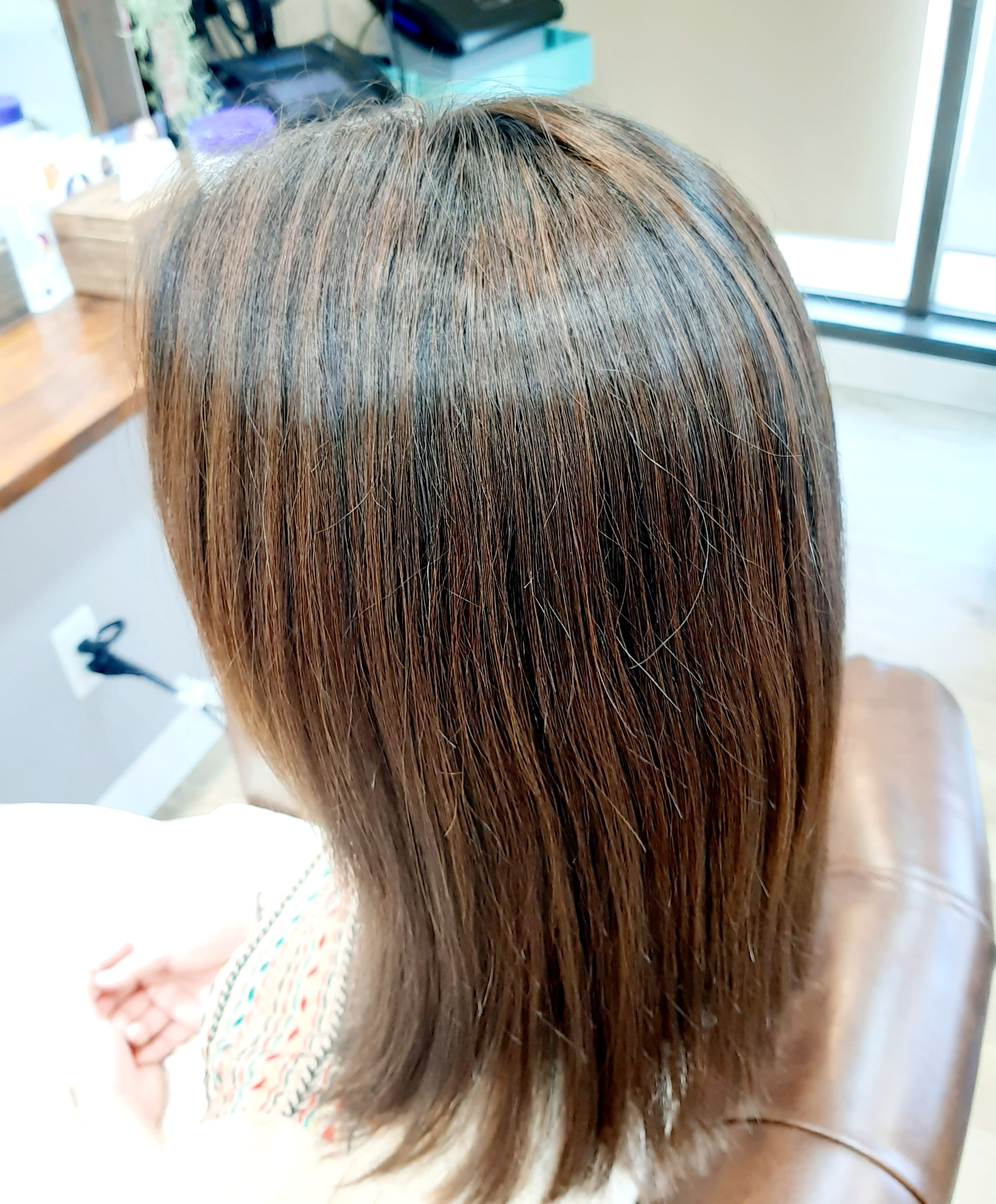 HAIR ATELIER EIGHTY【ヘアーアトリエエイティー】のスタイル紹介。ハイライトフォイルカラー