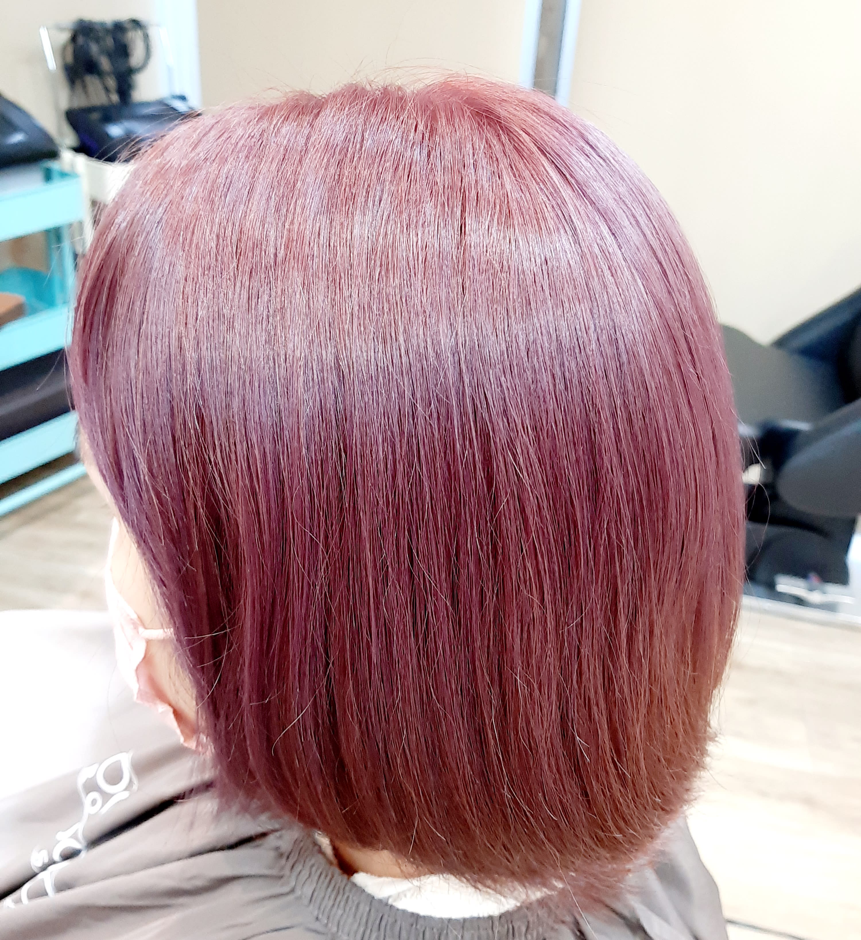 HAIR ATELIER EIGHTY【ヘアーアトリエエイティー】のスタイル紹介。Mahogany red
