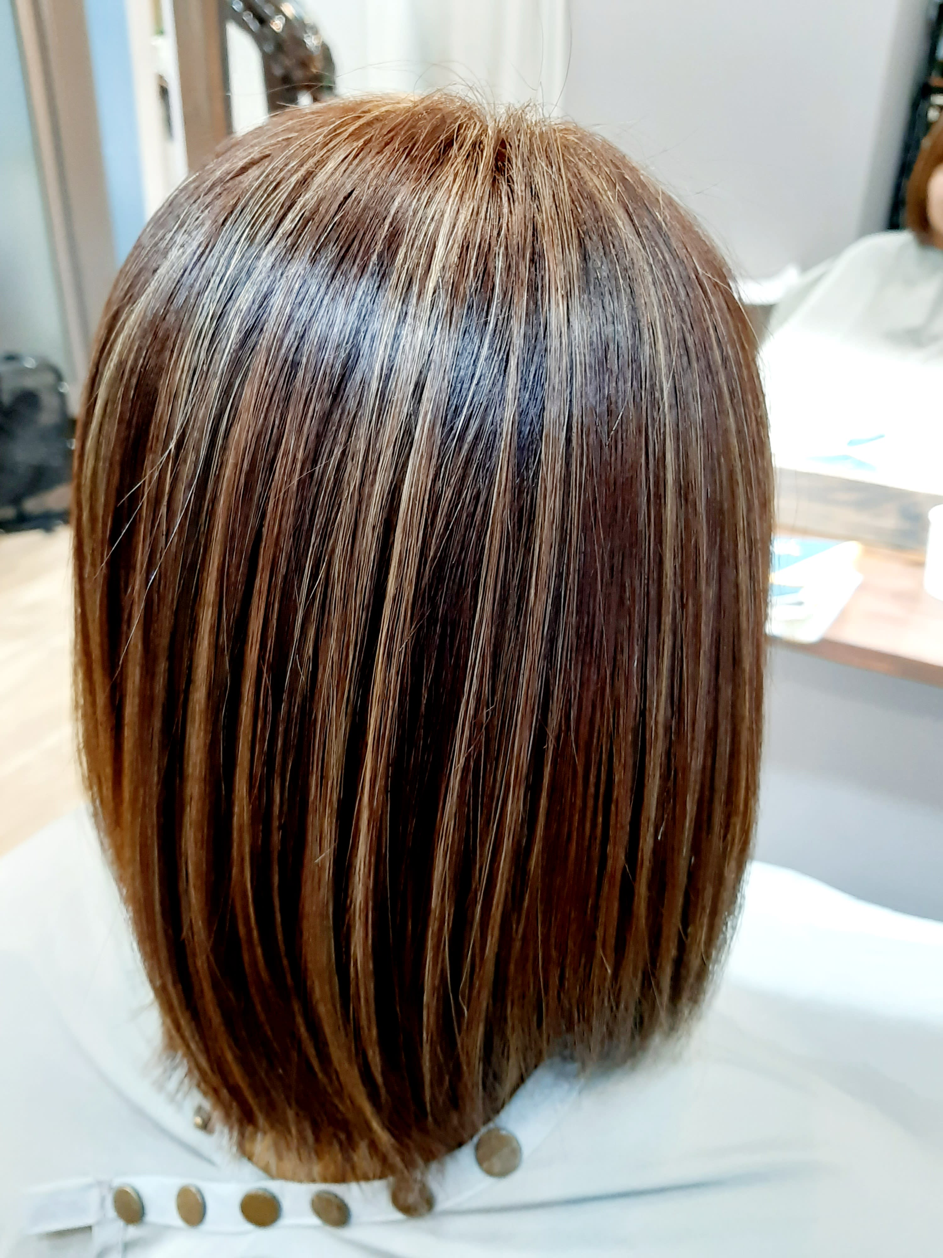 HAIR ATELIER EIGHTY【ヘアーアトリエエイティー】のスタイル紹介。ハイライト