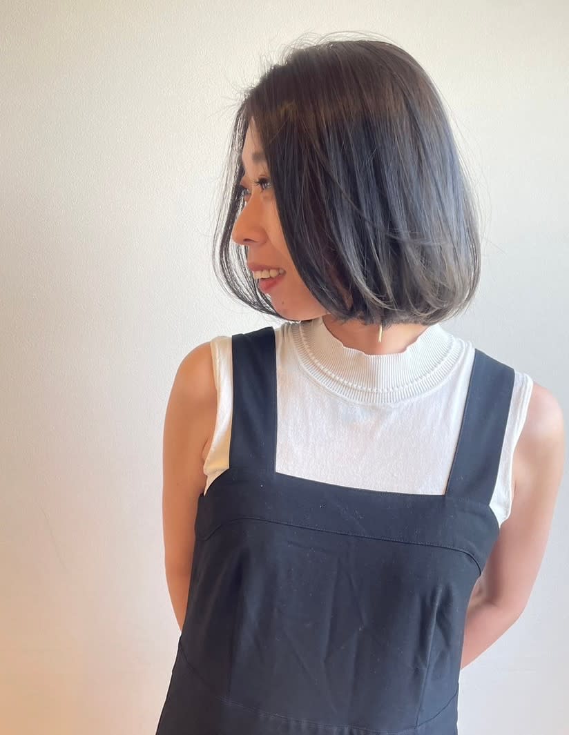 ann EYES 深井店【アンアイズ】のスタイル紹介。上品BOB×シークレットハイライトグレージュ