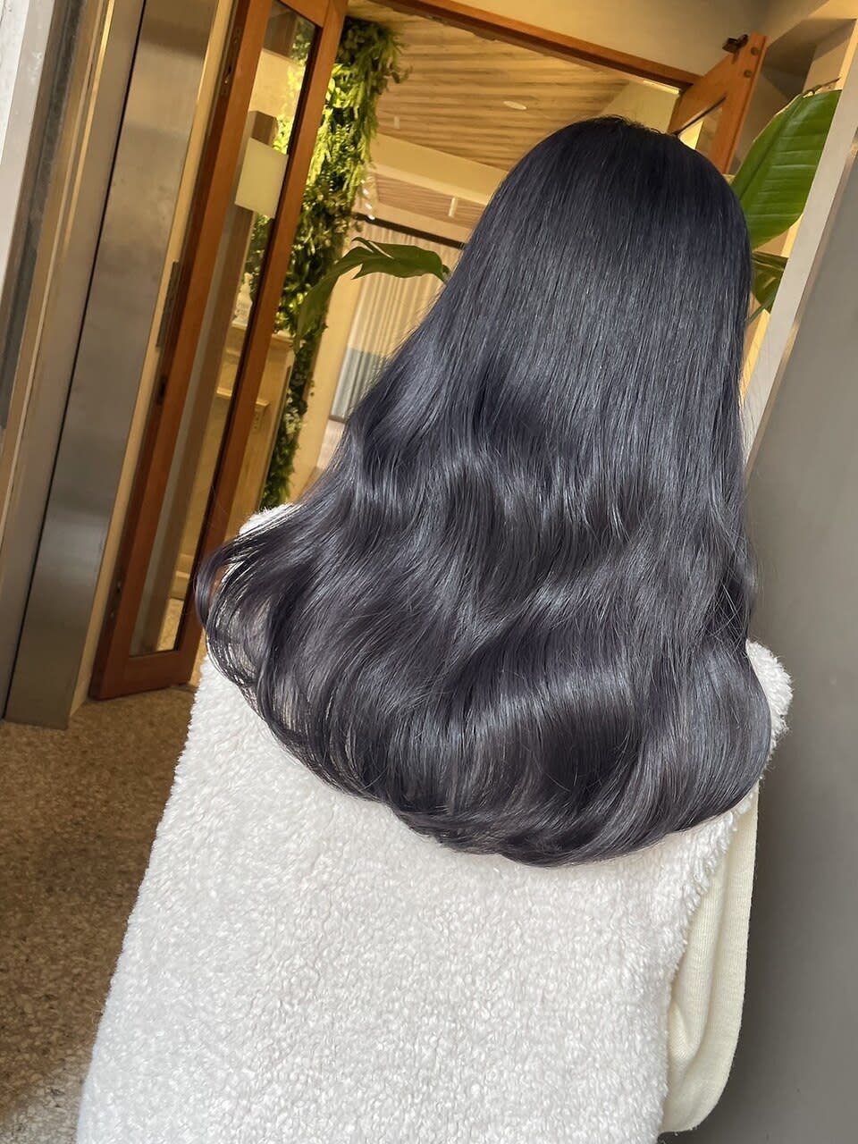 TIGRE for hair【ティグルフォーヘアー】のスタイル紹介。艶髪◎ダークグレー/アッシュブラック/ニュアンスカラー