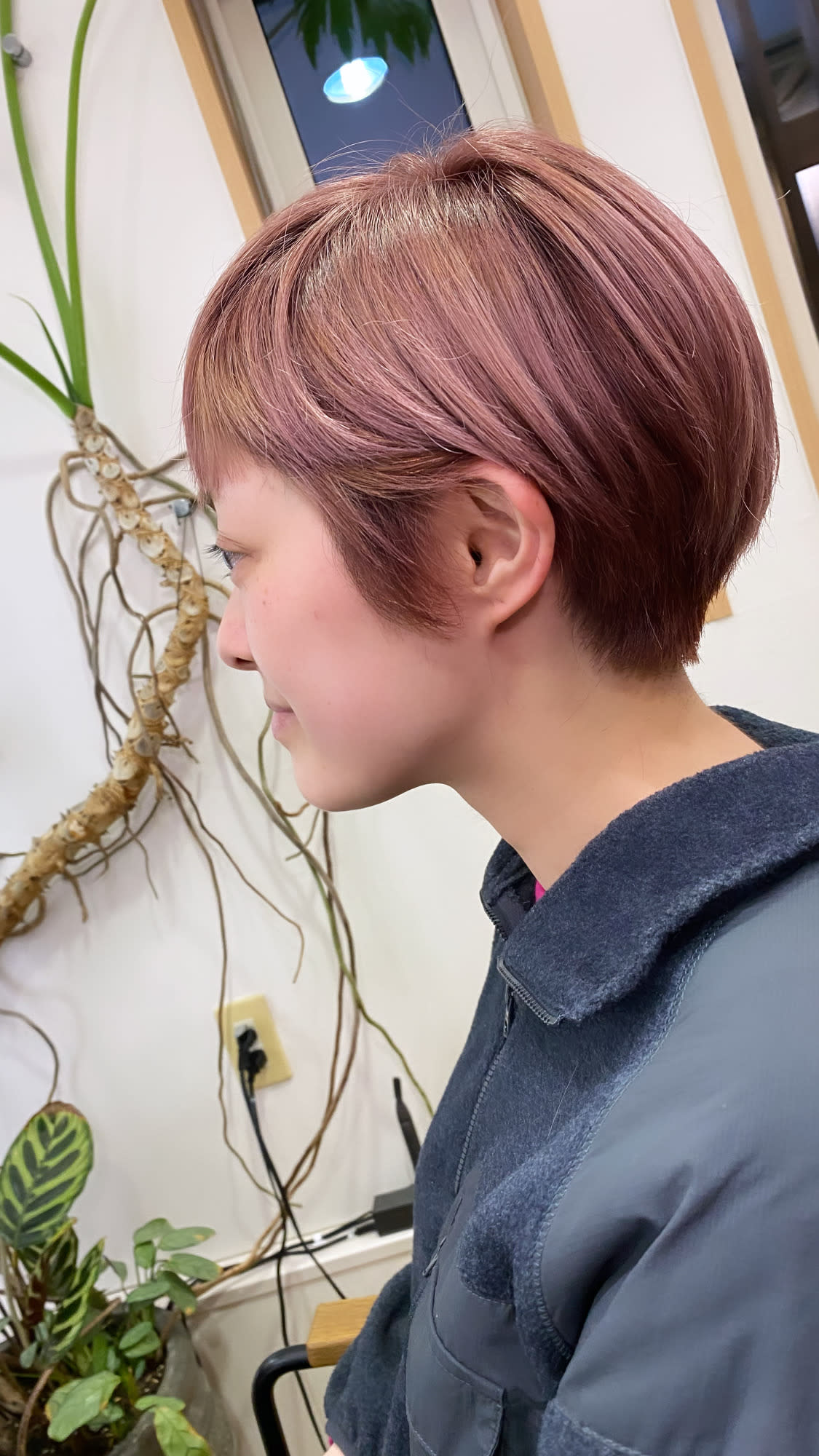 STELLAR【ステラ】のスタイル紹介。ハイトーンピンク