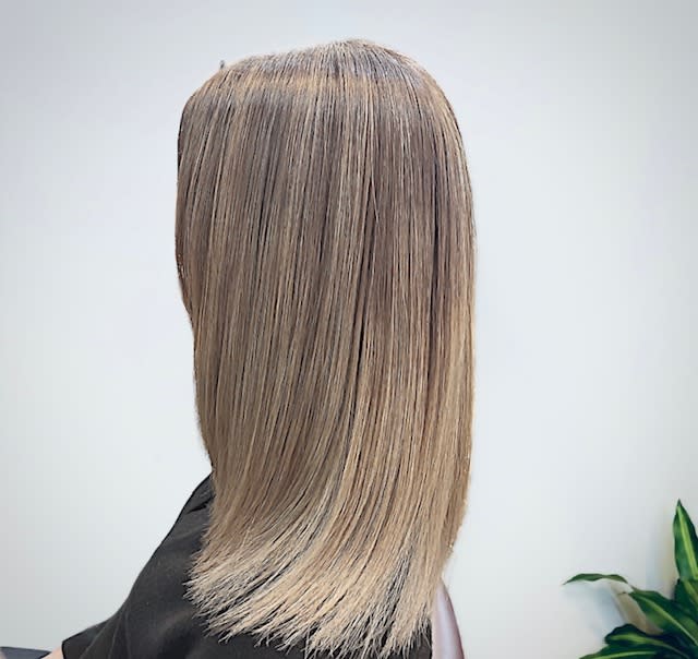 WE RULE 手稲店【ウィールール テイネテン】のスタイル紹介。ミルクティーホワイトベージュ