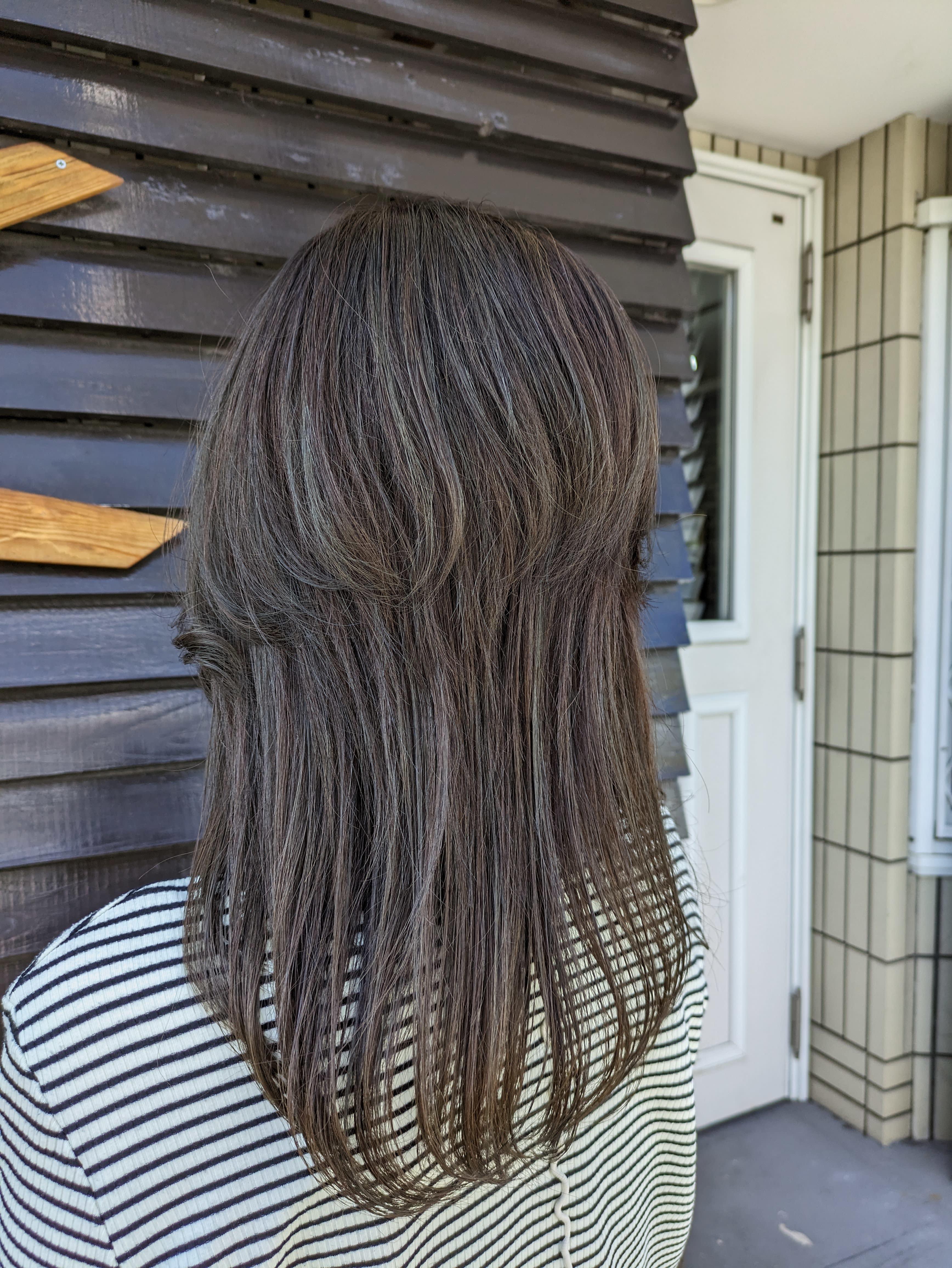 STANDARD HAIR【スタンダードヘアー】のスタイル紹介。ハイレイヤースタイル