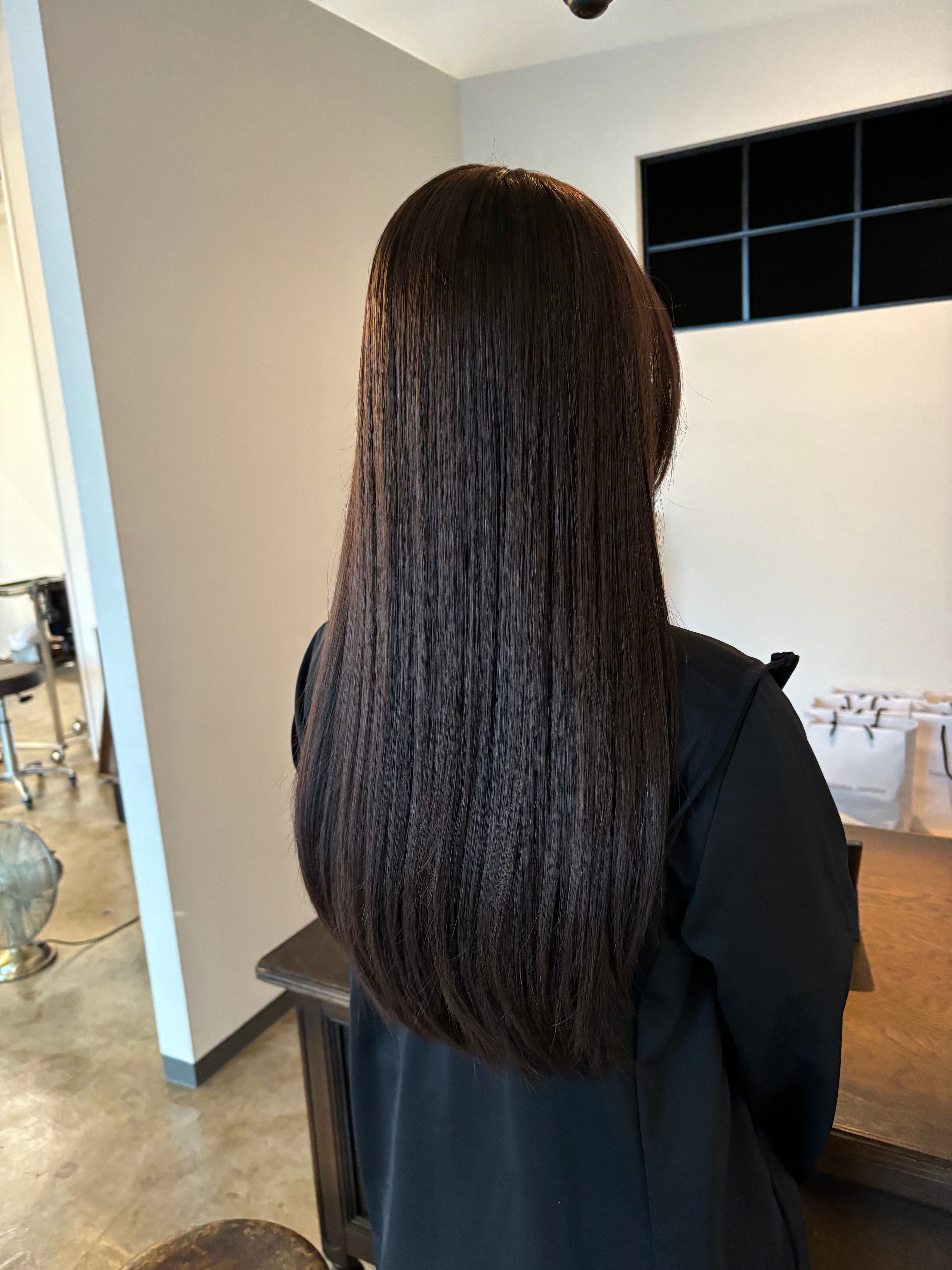 tefu【テフ】のスタイル紹介。艶カラー