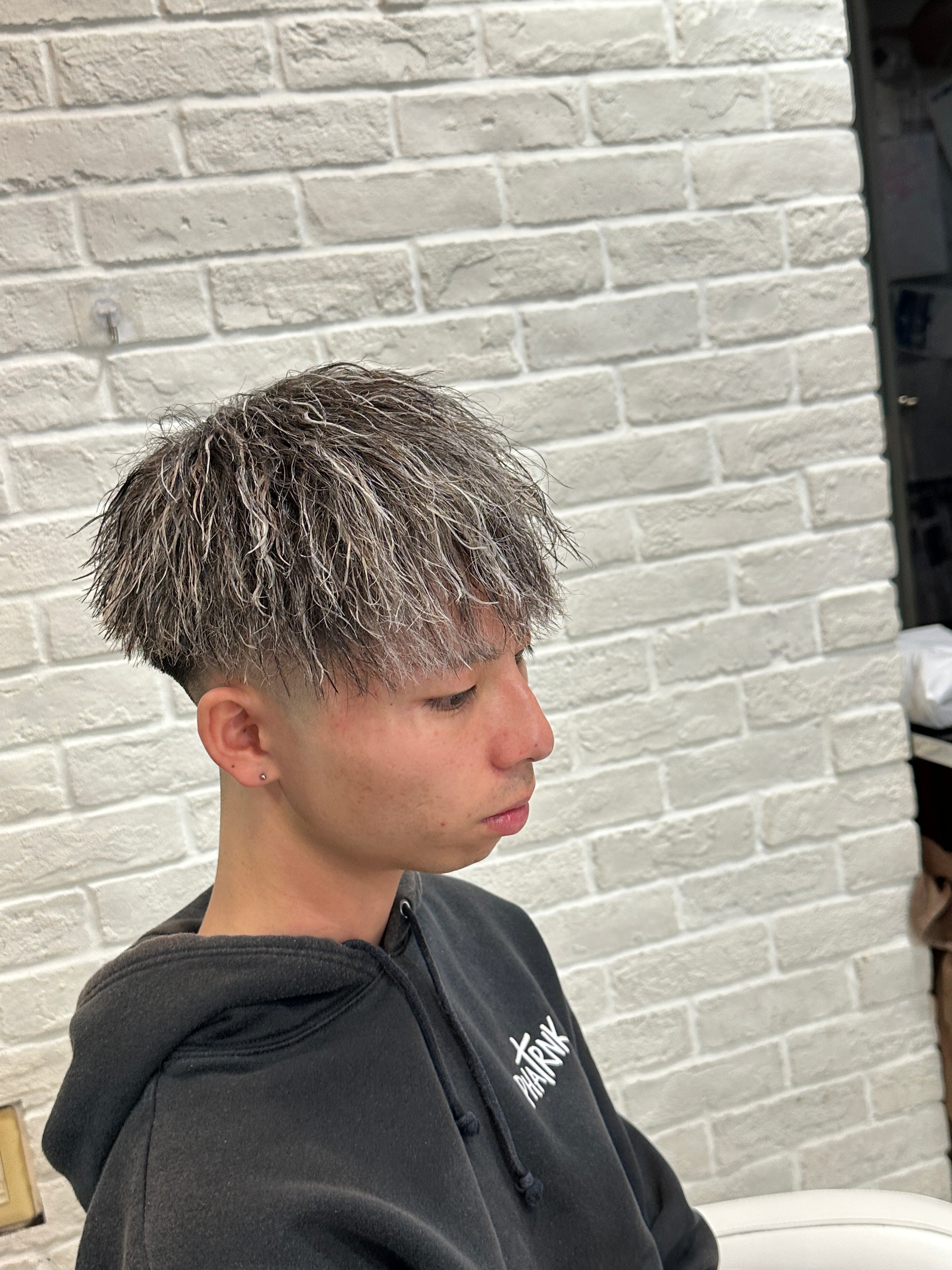 L.DORADO エルドラード【エルドラード】のスタイル紹介。フェードマッシュ×ツイストスパイラル×メッシュ