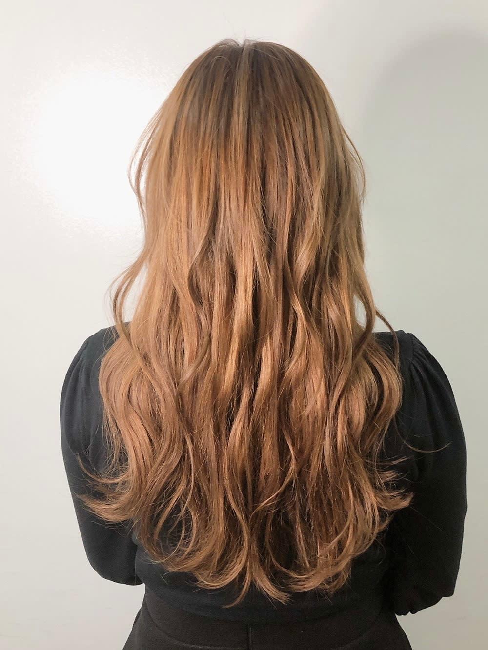 Rosa..5Hair【ロサ ファイブヘアー】のスタイル紹介。ブラウンエクステロング