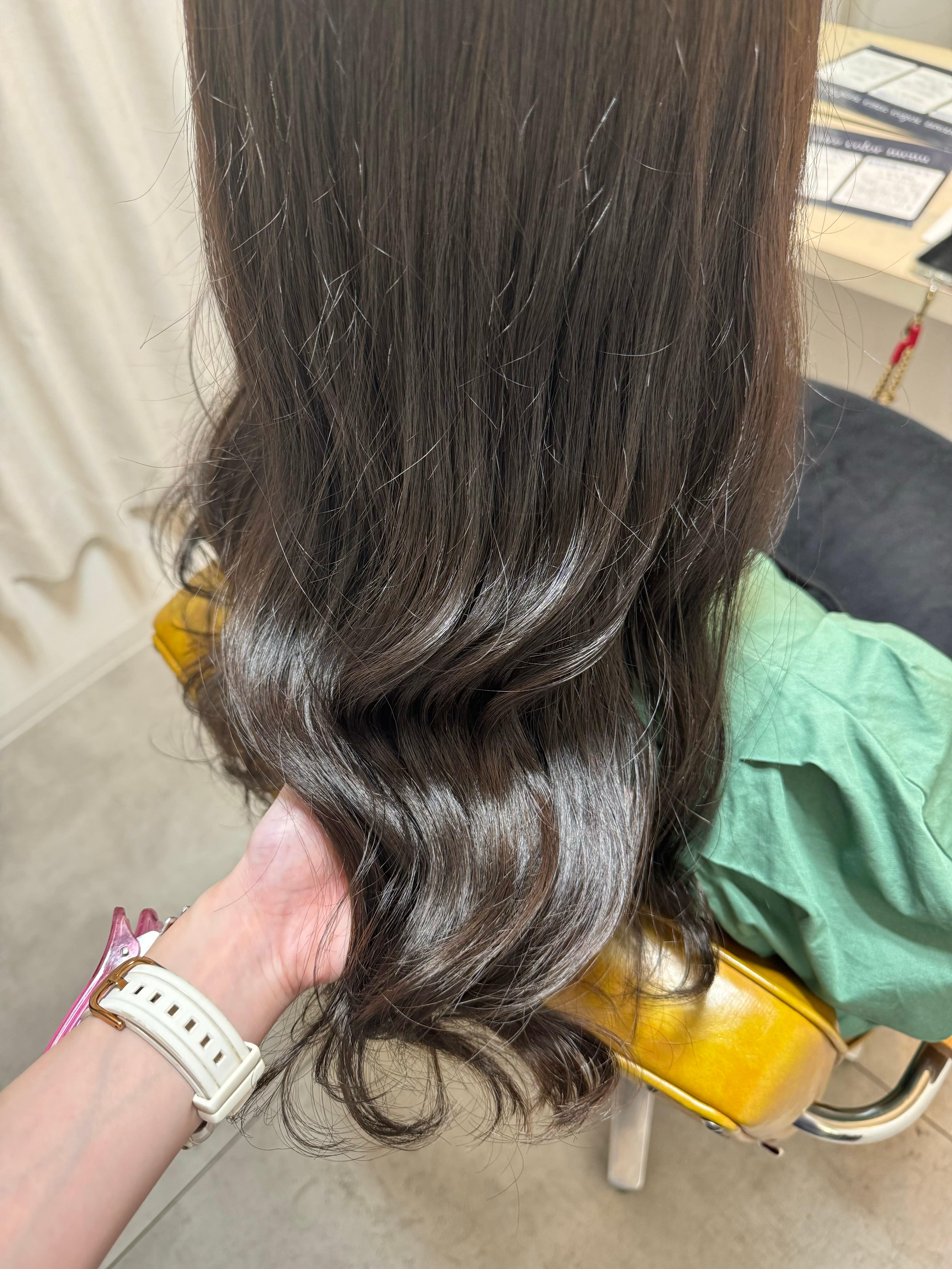 アンフレール【アンフレール】のスタイル紹介。ブリーチなしダブルカラー/Hikari