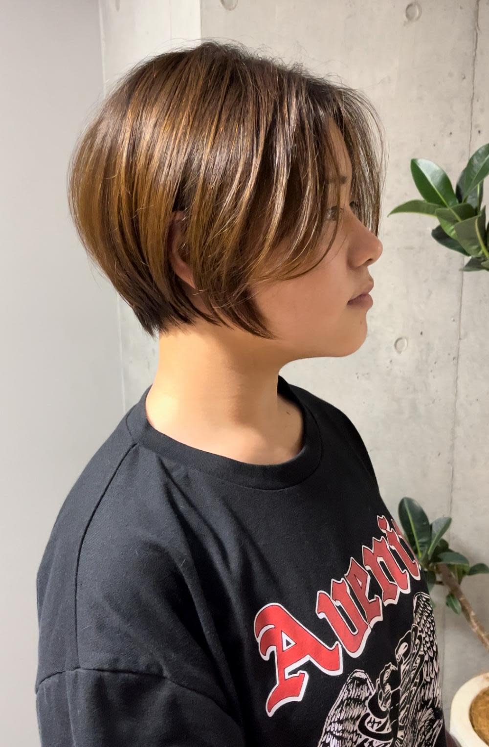 半個室型美容室 Sourire 西大分店【ハンコシツガタビヨウシツ スーリール ニシオオイタテン】のスタイル紹介。ショート