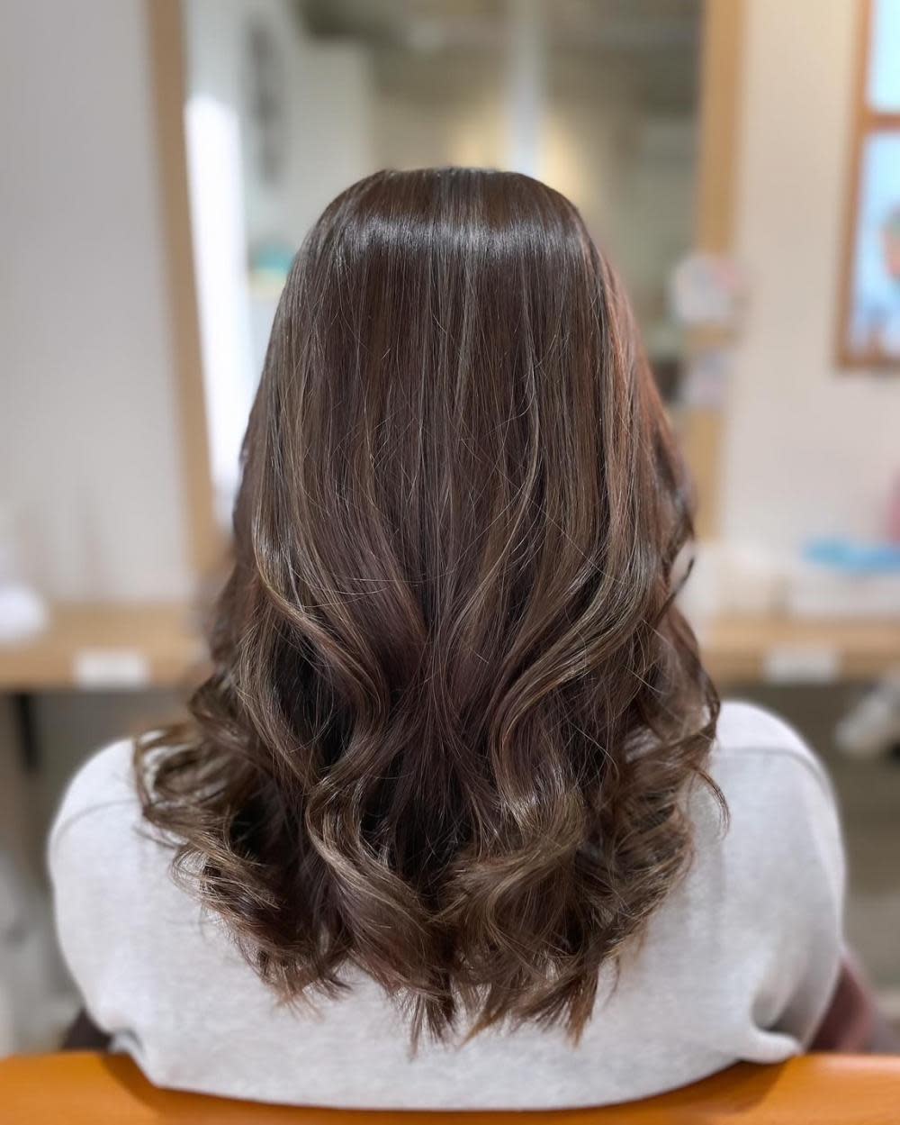 hair and spa palm 東大宮店【ヘアーアンドスパパームヒガシオオミヤテン】のスタイル紹介。hair and spa palm 東大宮店×ロング