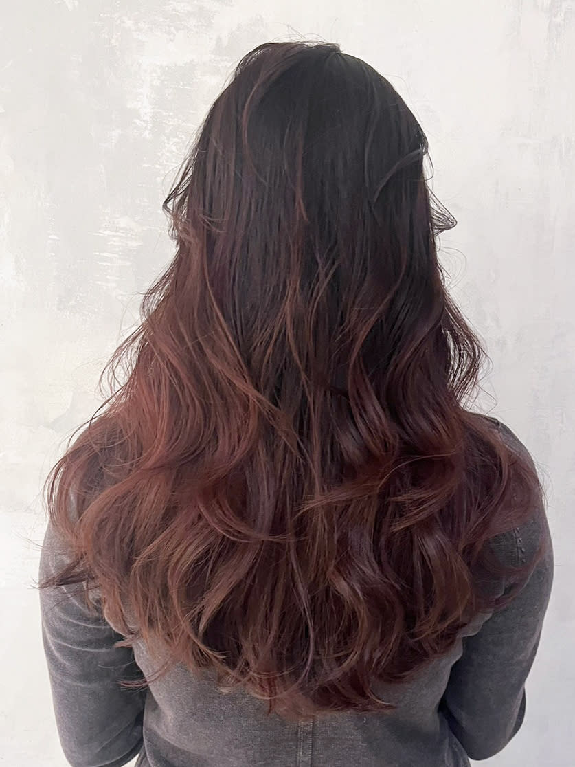 IT by ALBUM 中野店【アイティー バイ アルバム】【アイティー バイ アルバムナカノテン】のスタイル紹介。ベビーピンクレイヤーロング美髪_ba492421