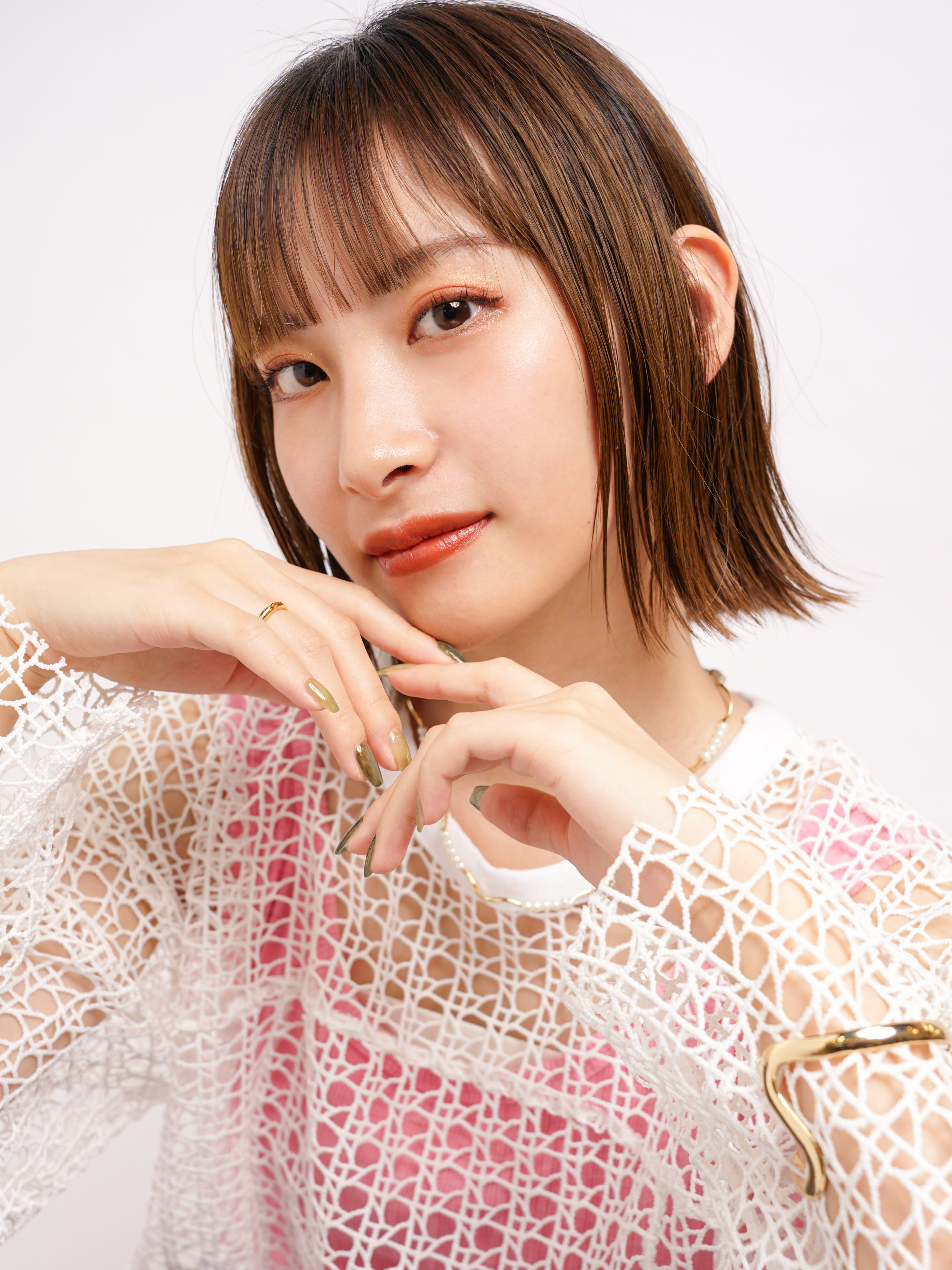 cozy creww【コージークルー】【コージークルー】のスタイル紹介。★美髪切りっぱなしボブエアリーロングピンクブラウンくびれヘア