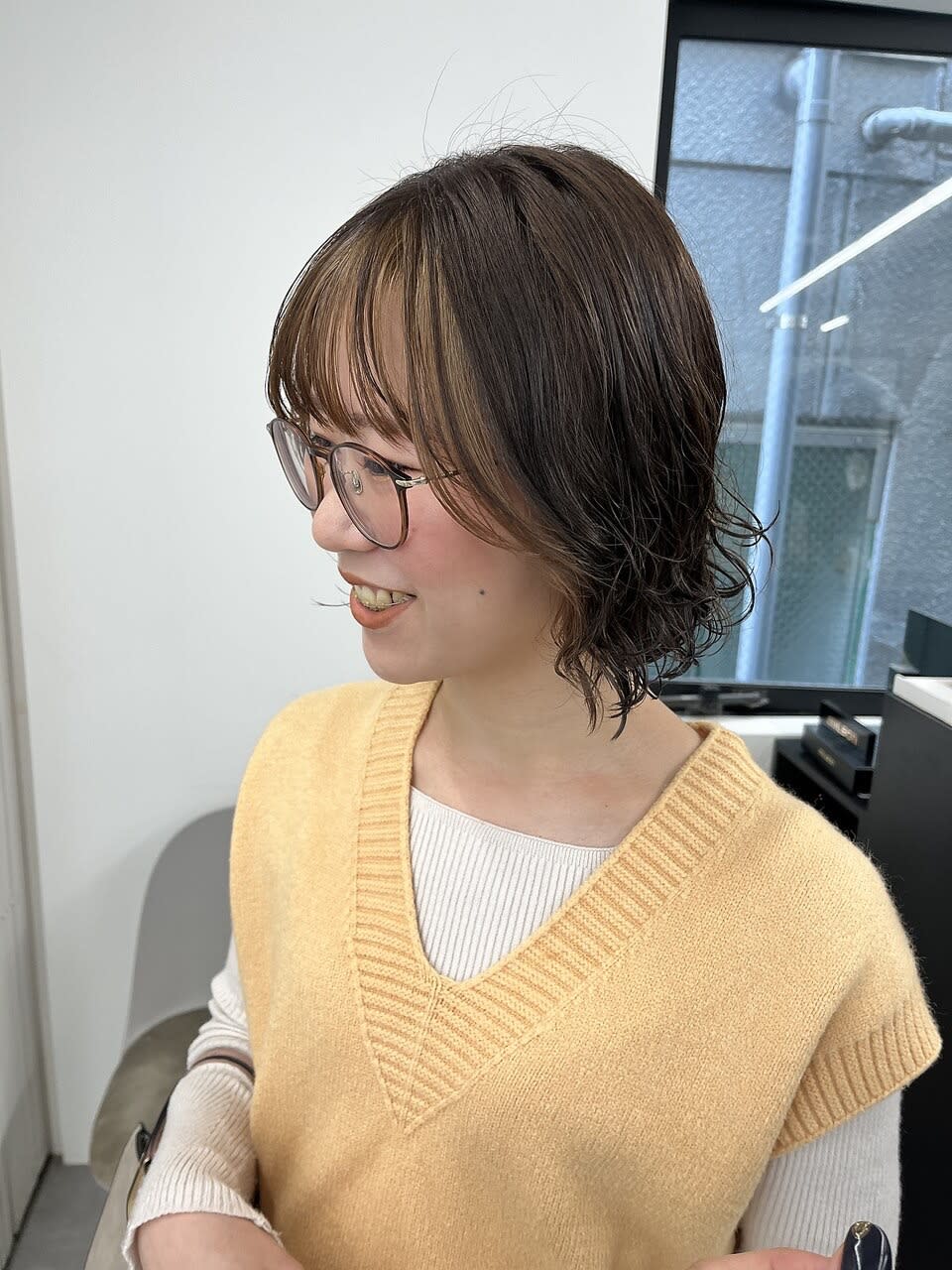 BOW【ボウ】のスタイル紹介。ボブパーマ×顔まわりインナー