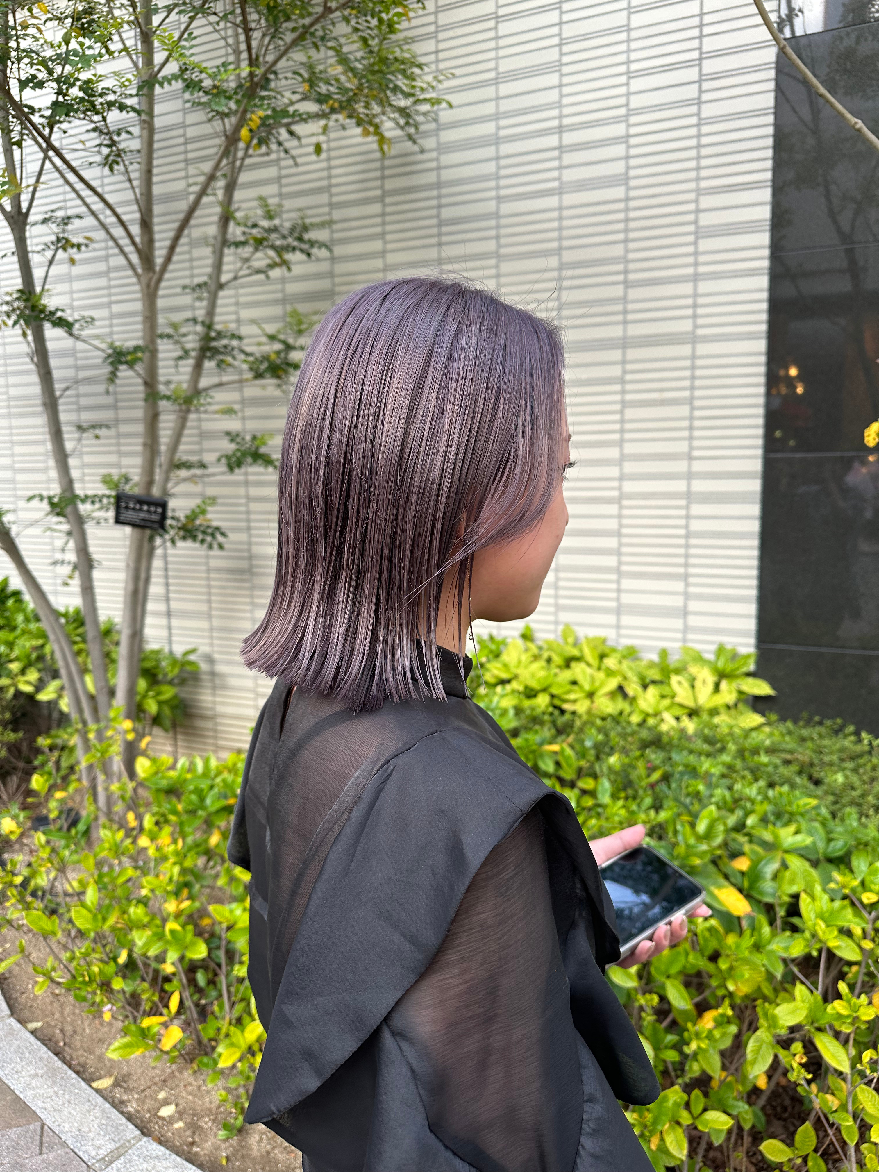 PLAY【プレイ】のスタイル紹介。切りっぱなしボブ×ラベンダーグレー