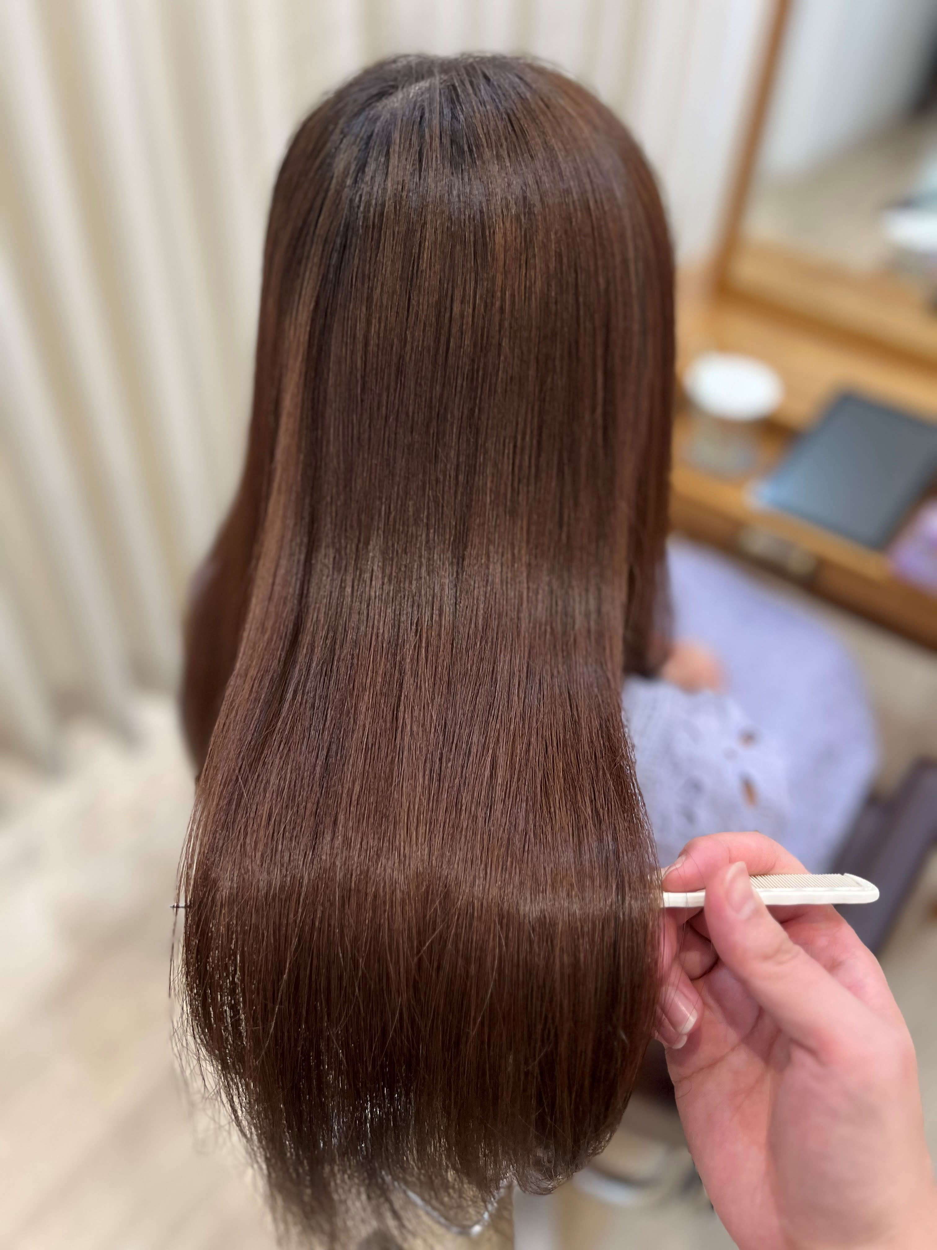 髪質改善専門美容室MIRA【カミシツカイゼンセンモンビヨウシツミラ】のスタイル紹介。色もち抜群！しっとりブラウンカラー