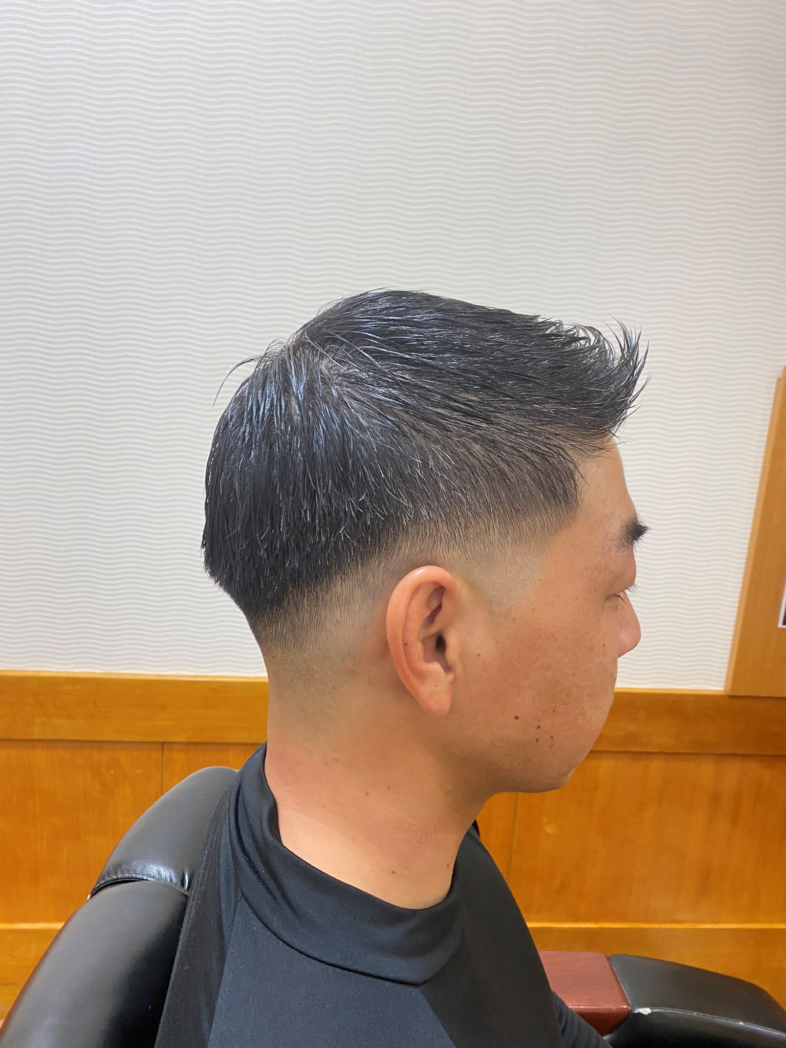 ヘアサロン大野 帝国ホテル大阪店【ヘアサロンオオノ】のスタイル紹介。スキンフェード×フォワードスタイル