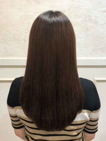 ERDA【エルダ】のスタイル紹介。スマートロング/ナチュラルストレート/ゆるふわパーマ