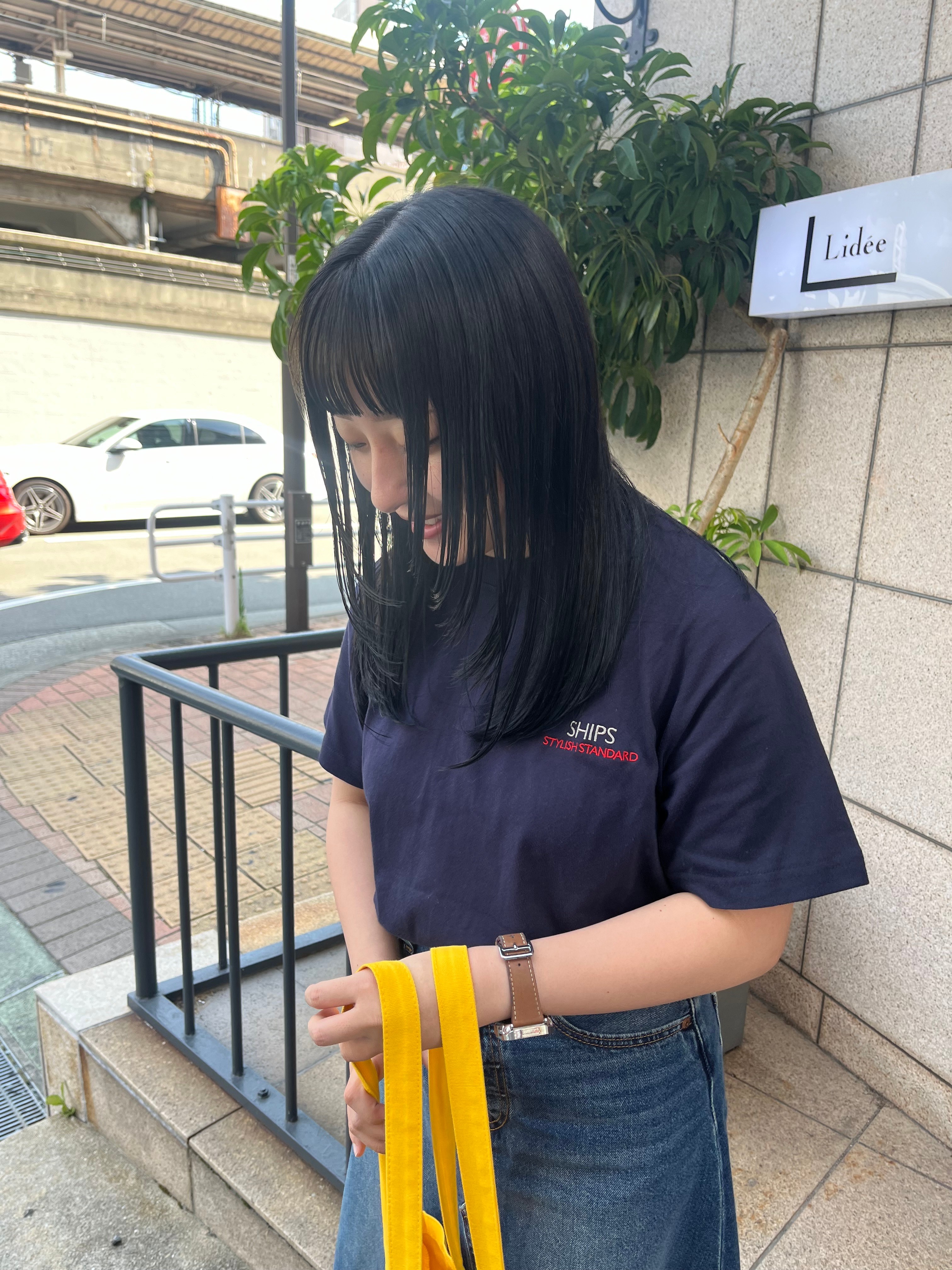 Lidee【リディー】のスタイル紹介。顔周りレイヤーカット