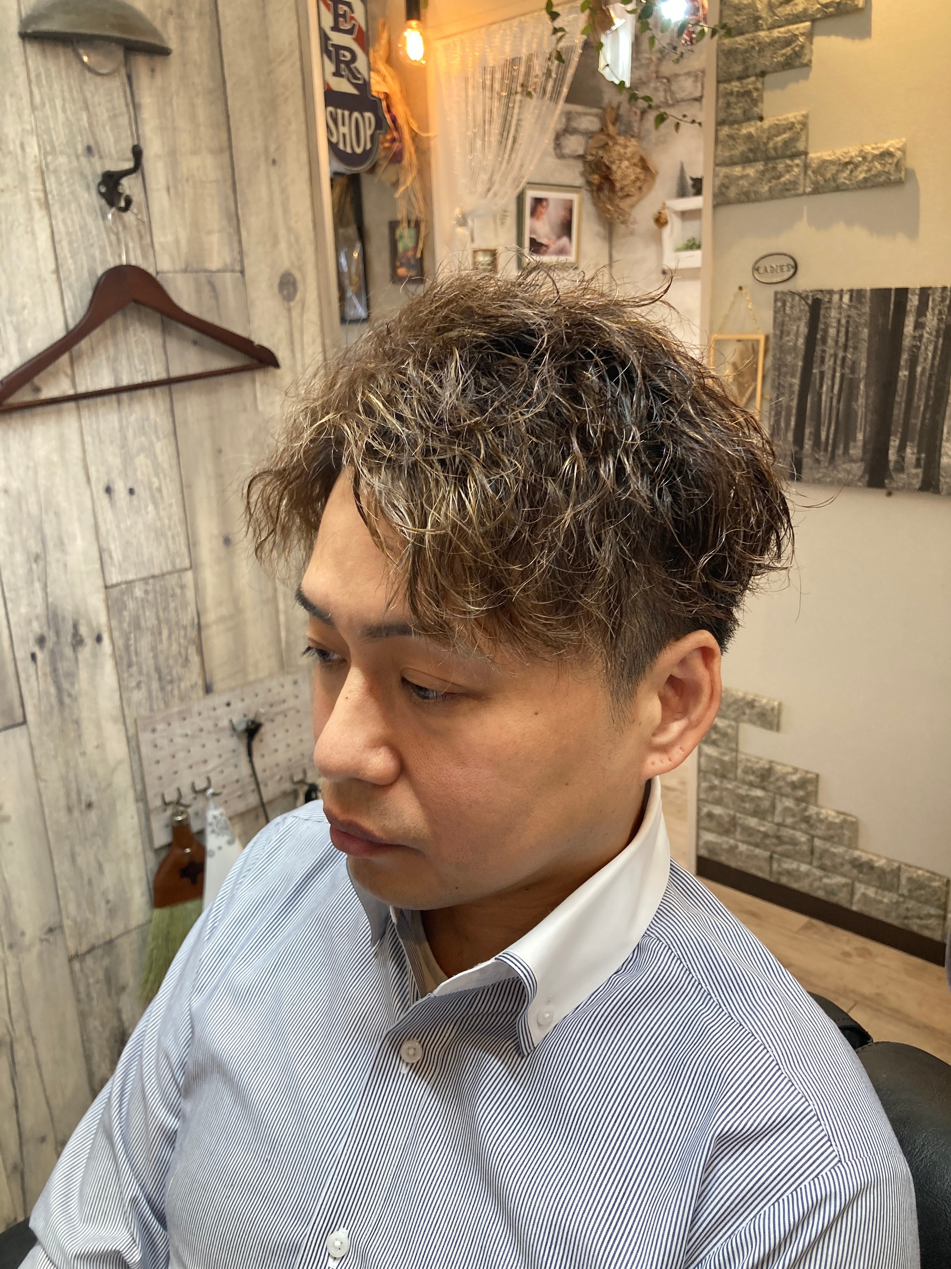 LiNK【リンク】【リンク】のスタイル紹介。ツイストスパイラルパーマ