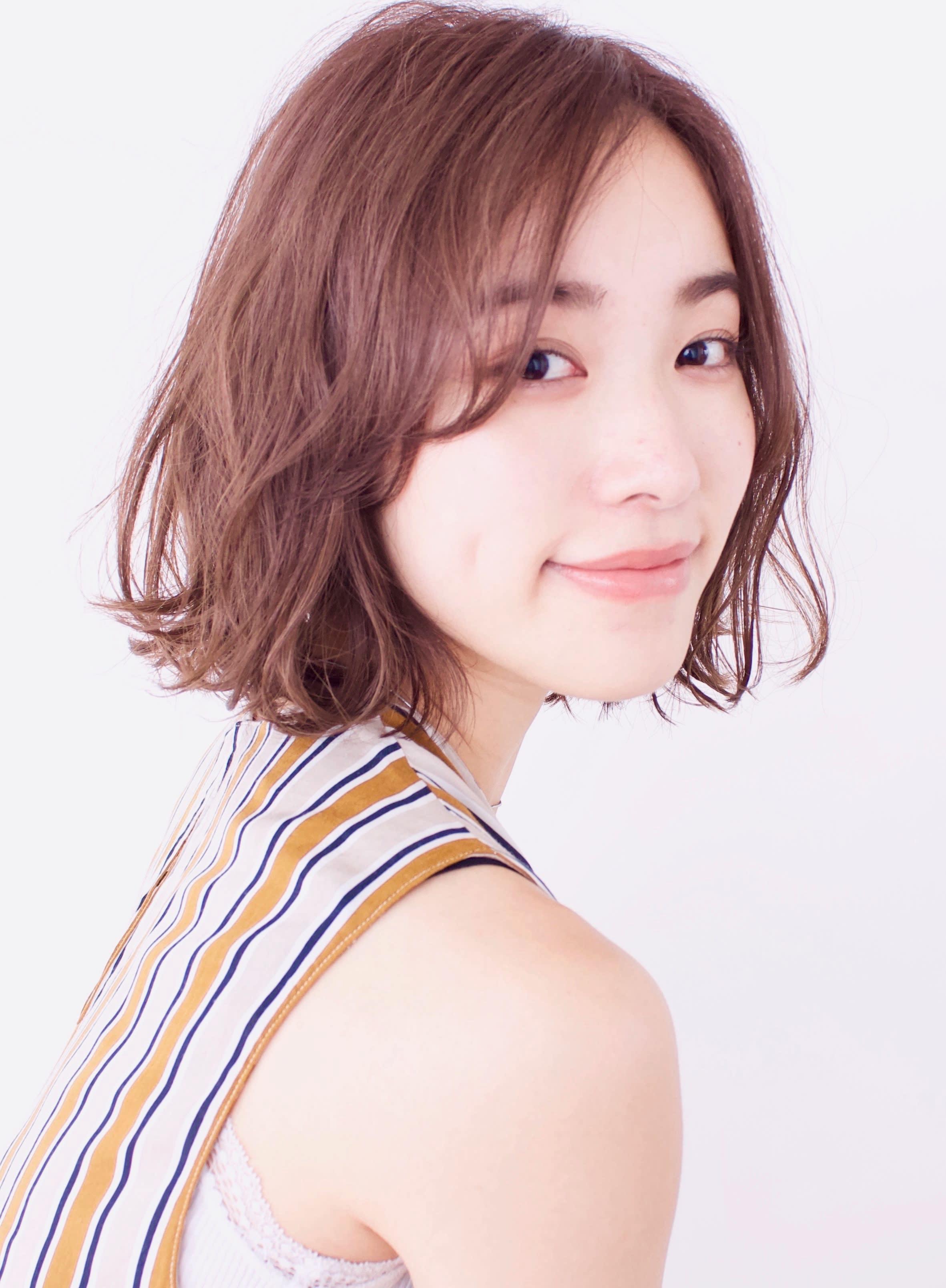 eyesburg W/est 清澄白河 髪質改善/ショート/メンズ/ヘッドスパ【アイスバーグ ウェスト キヨスミシラカワ】のスタイル紹介。ふんわりピンクイルミナカラー