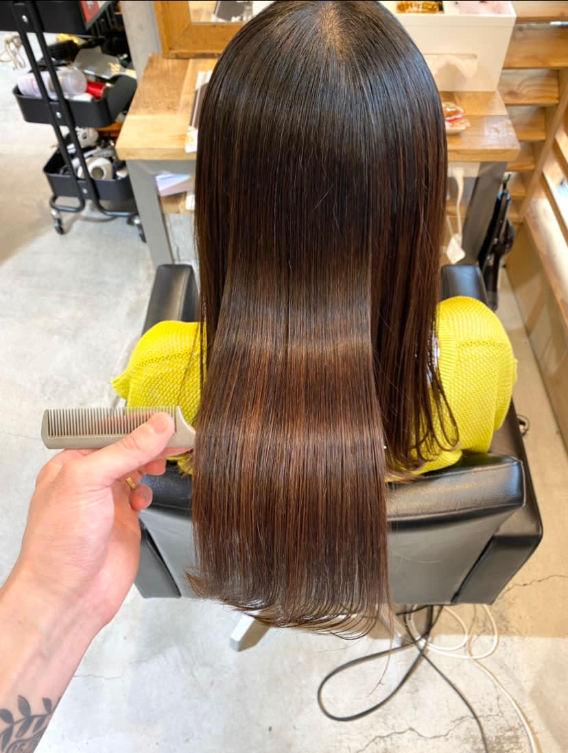 THE AWESUM 下北沢【オーサム】【オーサム シモキタザワ】のスタイル紹介。THE AWESUM 下北沢【オーサム】×縮毛矯正スタイル