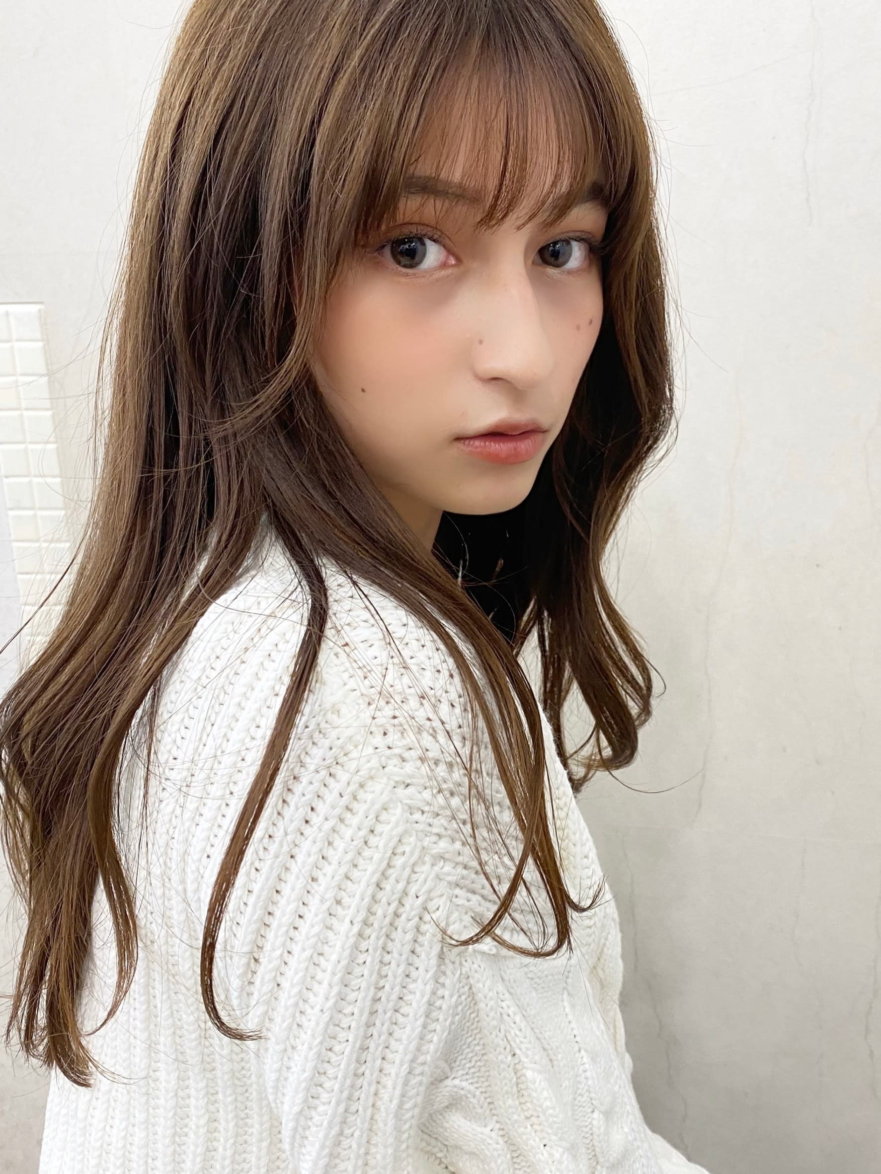 S.ALPHA HAIR DESIGN 名古屋・丸の内【サルファヘアデザインナゴヤマルノウチ】のスタイル紹介。【髪に潤いがほしい】栄養補給トリートメントとアロマスパコース