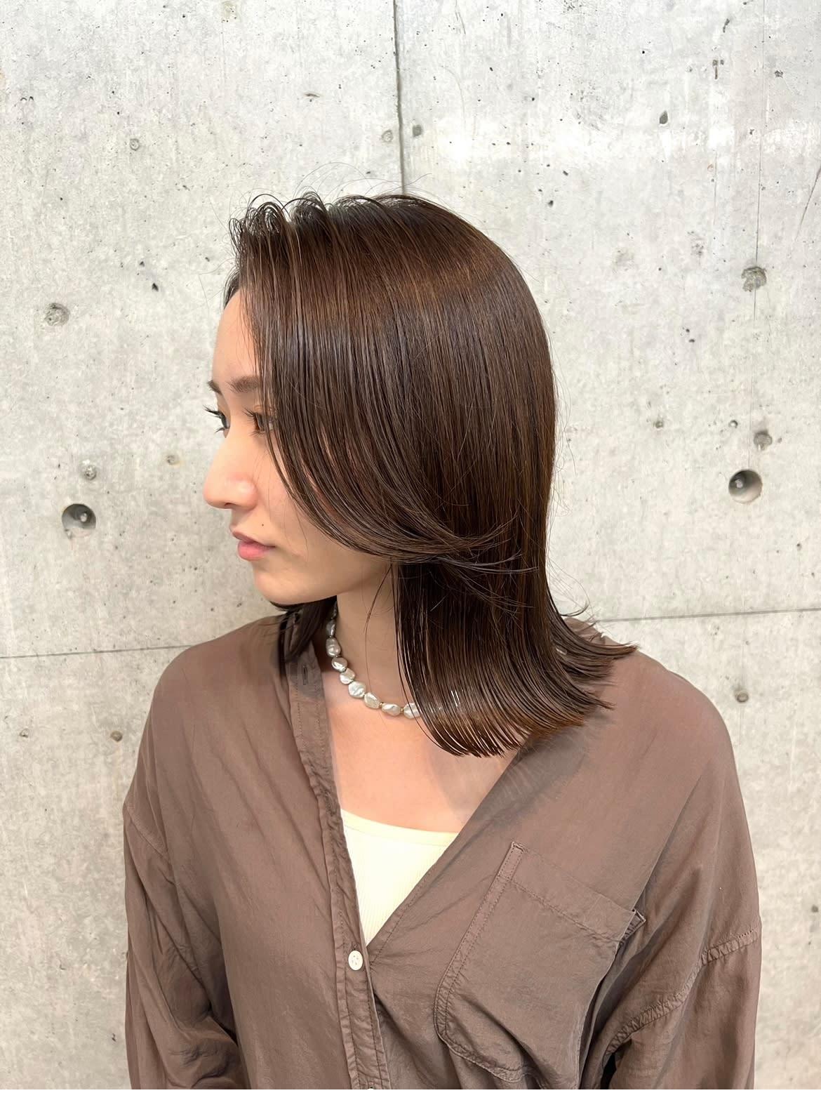 THE AWESUM 下北沢【オーサム】【オーサム シモキタザワ】のスタイル紹介。20代30代艶髪透明感外ハネミディアム