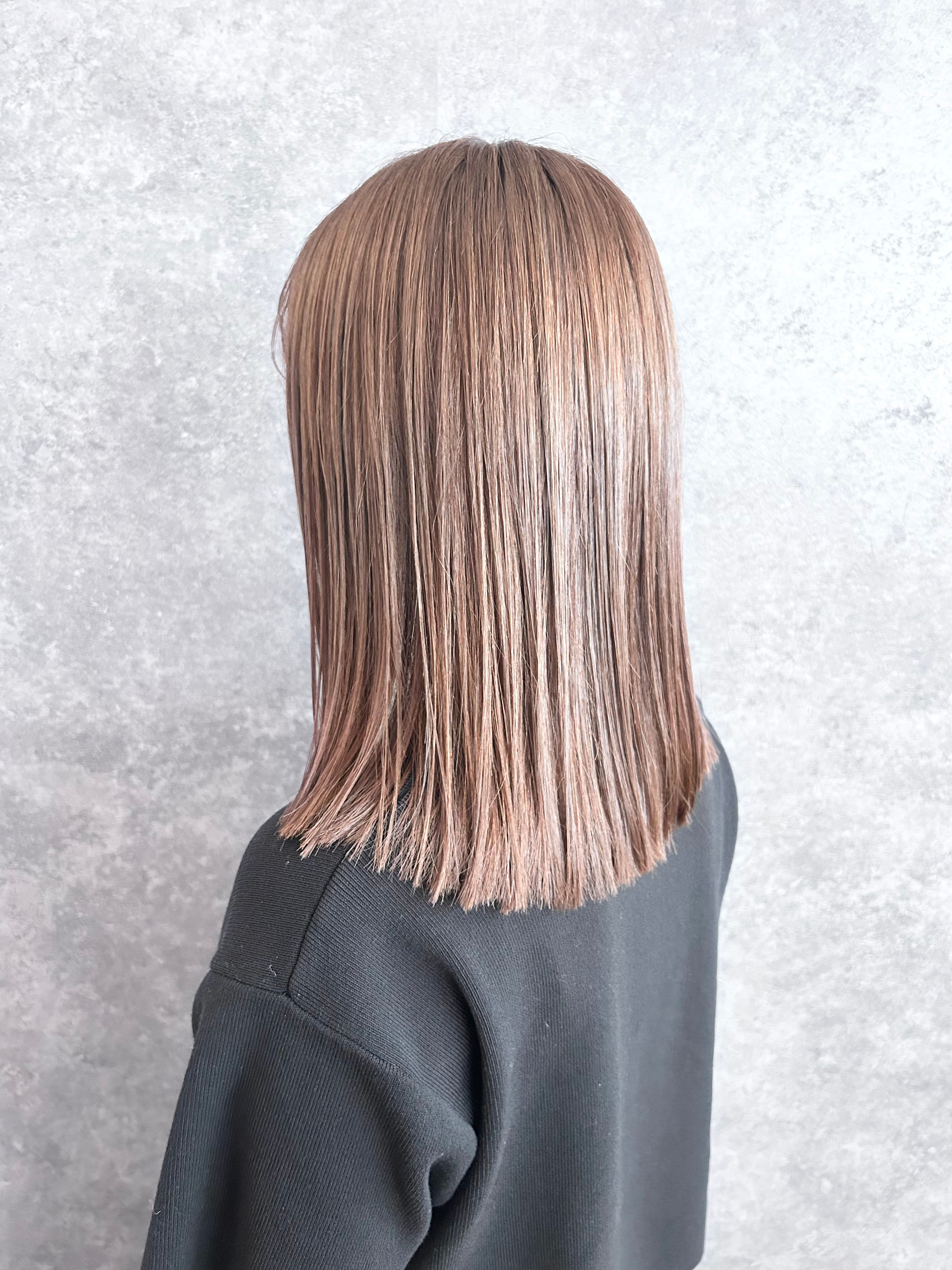 amberl【アンバール】のスタイル紹介。ホワイトヴァイオレット