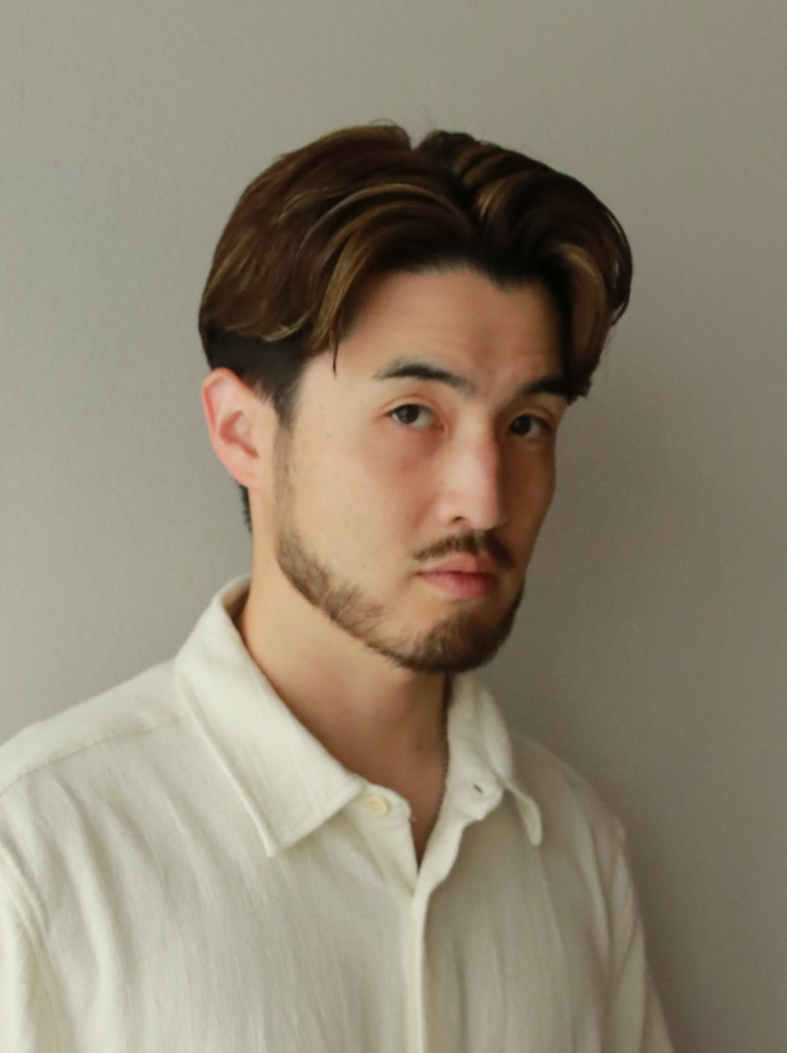 GROOMER/S TOKYO本店【グルーマーズトウキョウ】【グルーマーズトウキョウ ホンテン】のスタイル紹介。ラフカール　外国人風パーマ　メンズハイライト　メンズパーマ