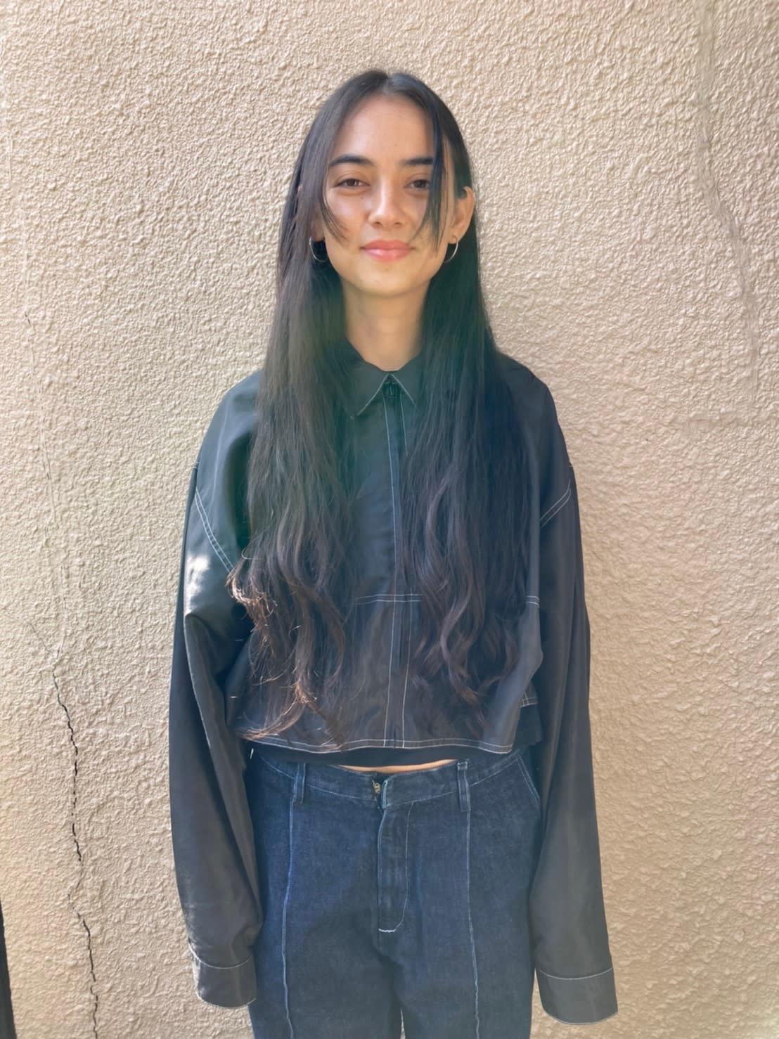 代々木上原美容室【ヨヨギウエハラビヨウシツ】のスタイル紹介。ニュアンスロング