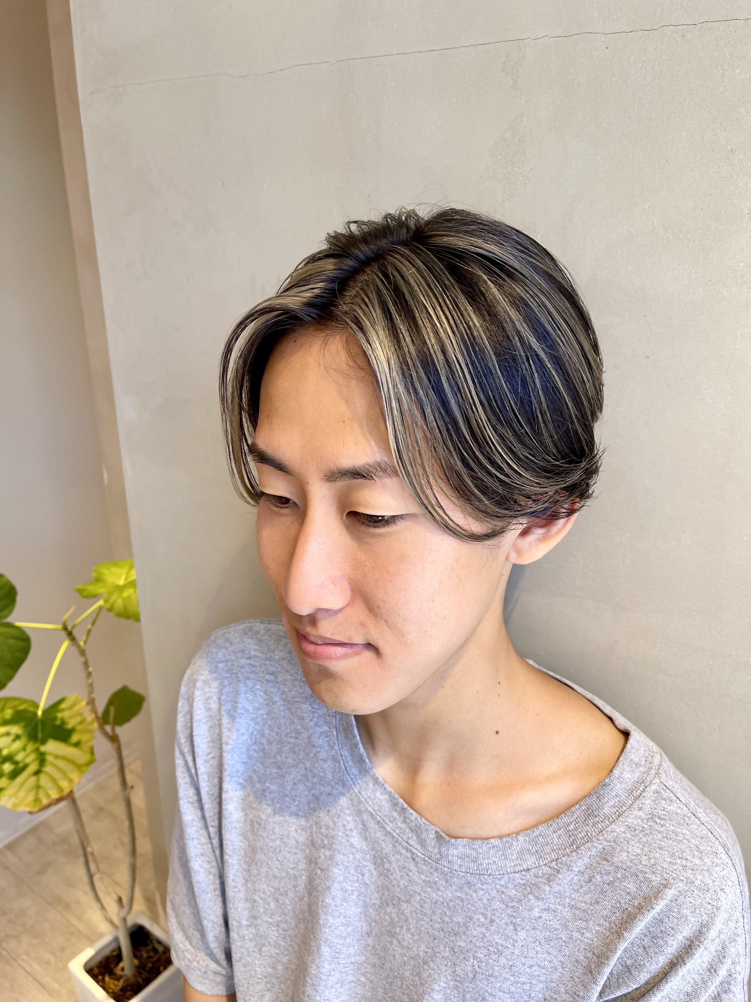 Lir omotecho【リル オモテチョウ】のスタイル紹介。メンズ　ハイライト