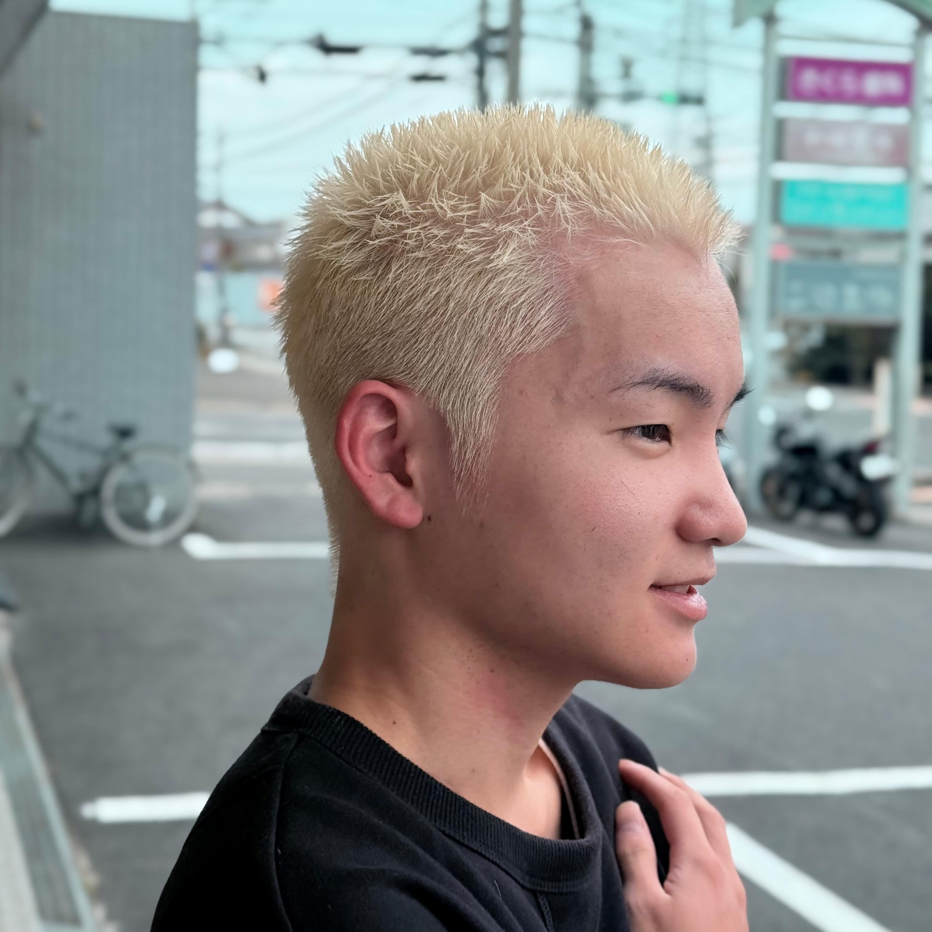 L.A BARBERSHOP【エルエー　バーバーショップ】のスタイル紹介。ハイトーンショート