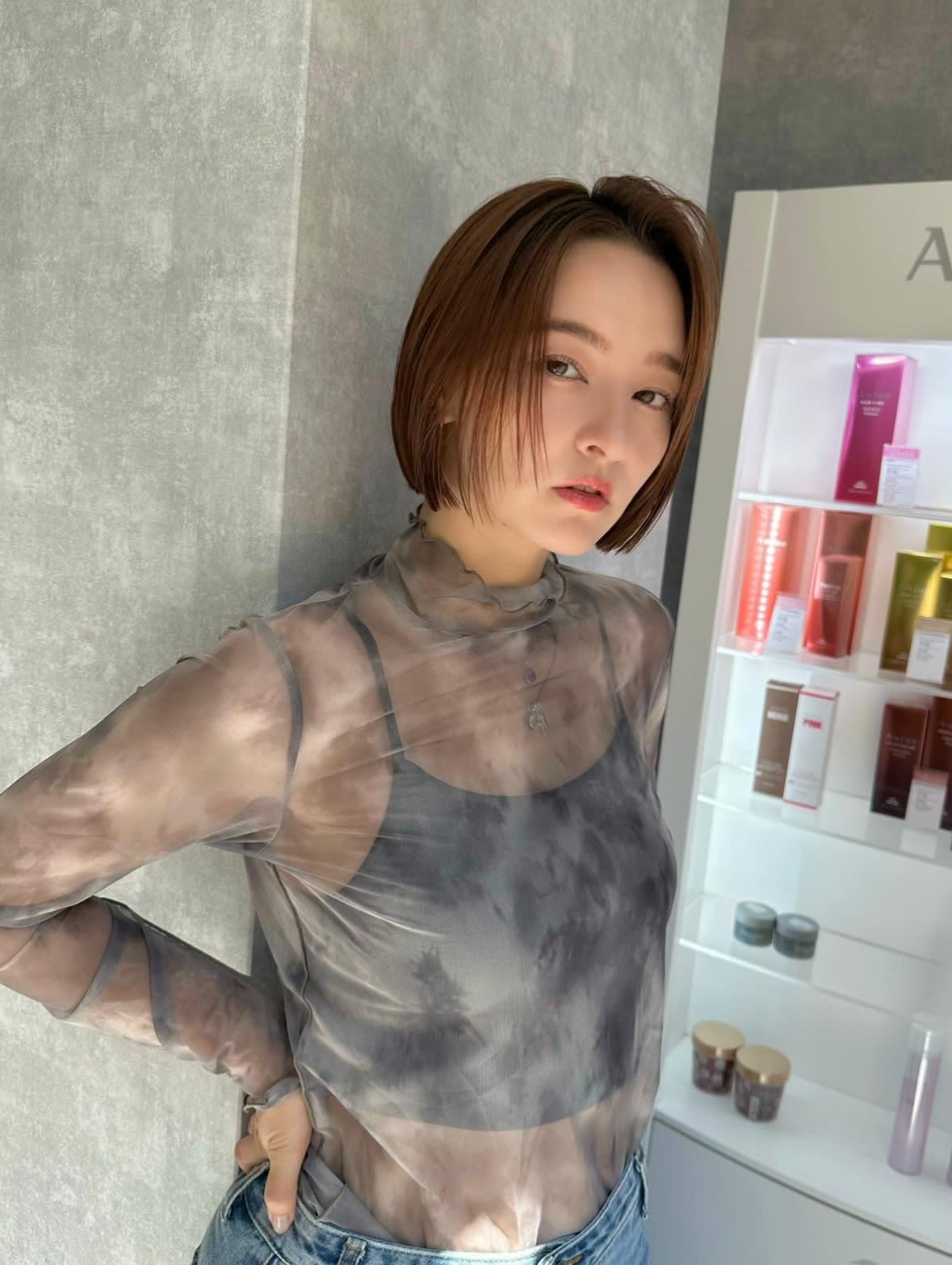 Libelle 西中島(リベル)【リベル ニシナカジマ】のスタイル紹介。切りっぱなしボブ